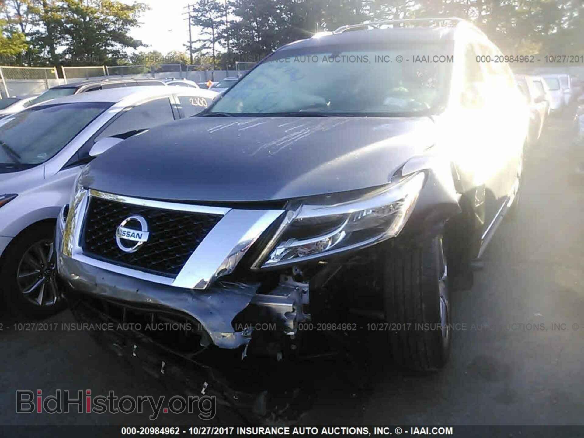 2015 Nissan Pathfinder - VIN: 5N1AR2MM0FC660397 - Фото 2