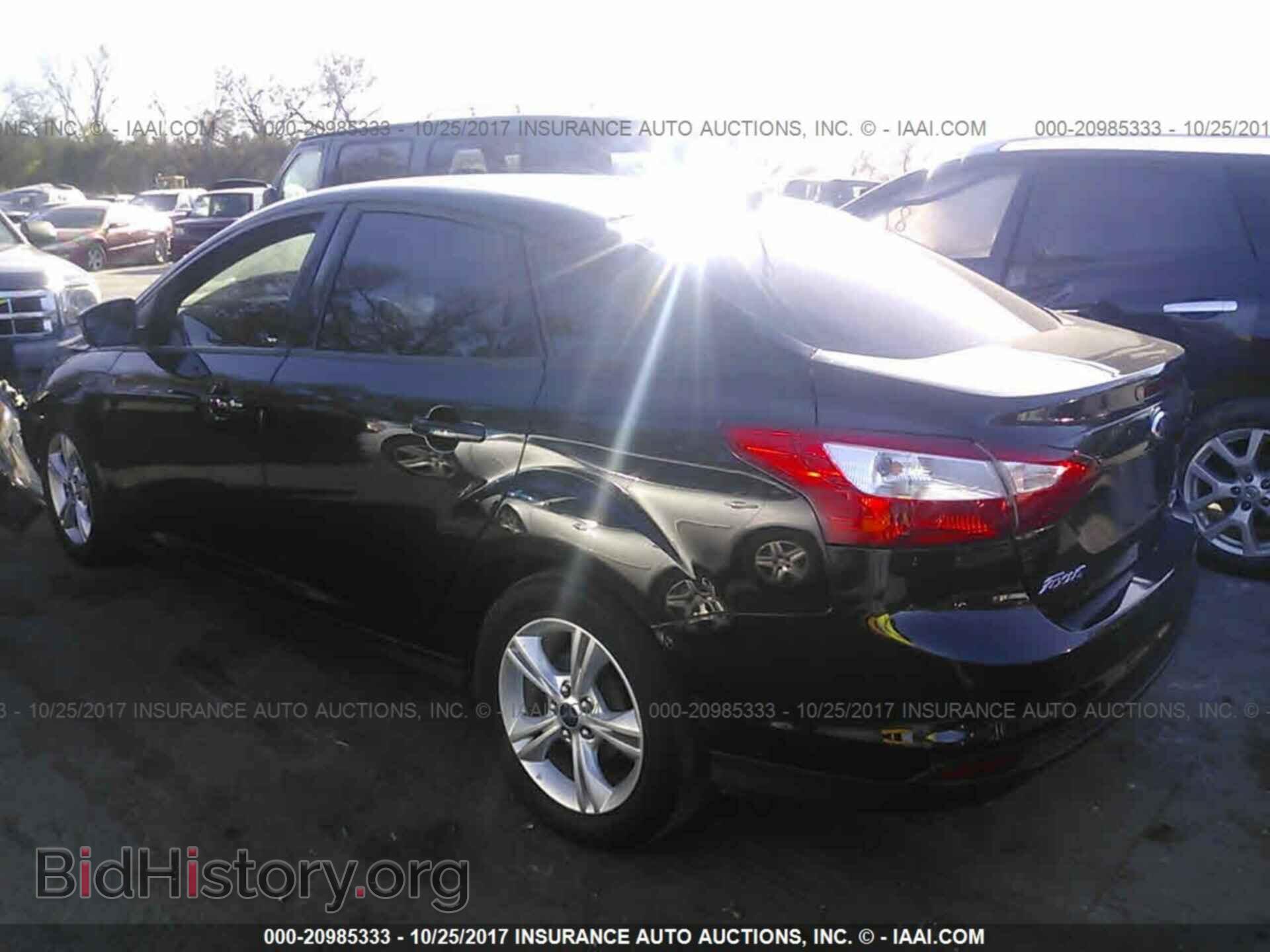 2014 Ford Focus - VIN: 1FADP3F29EL224077 - Фото 3