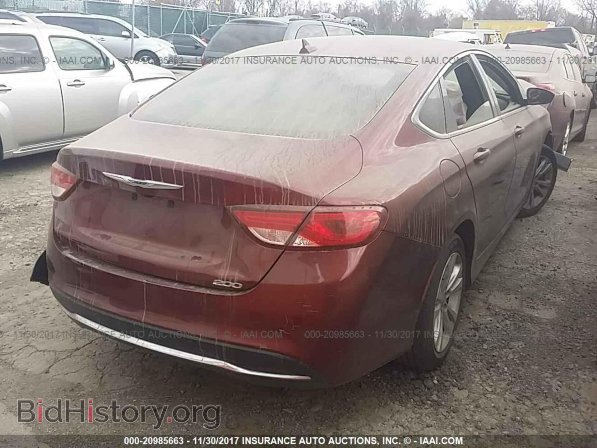 2015 Chrysler 200 - VIN: 1C3CCCAB3FN729132 - Photo 4