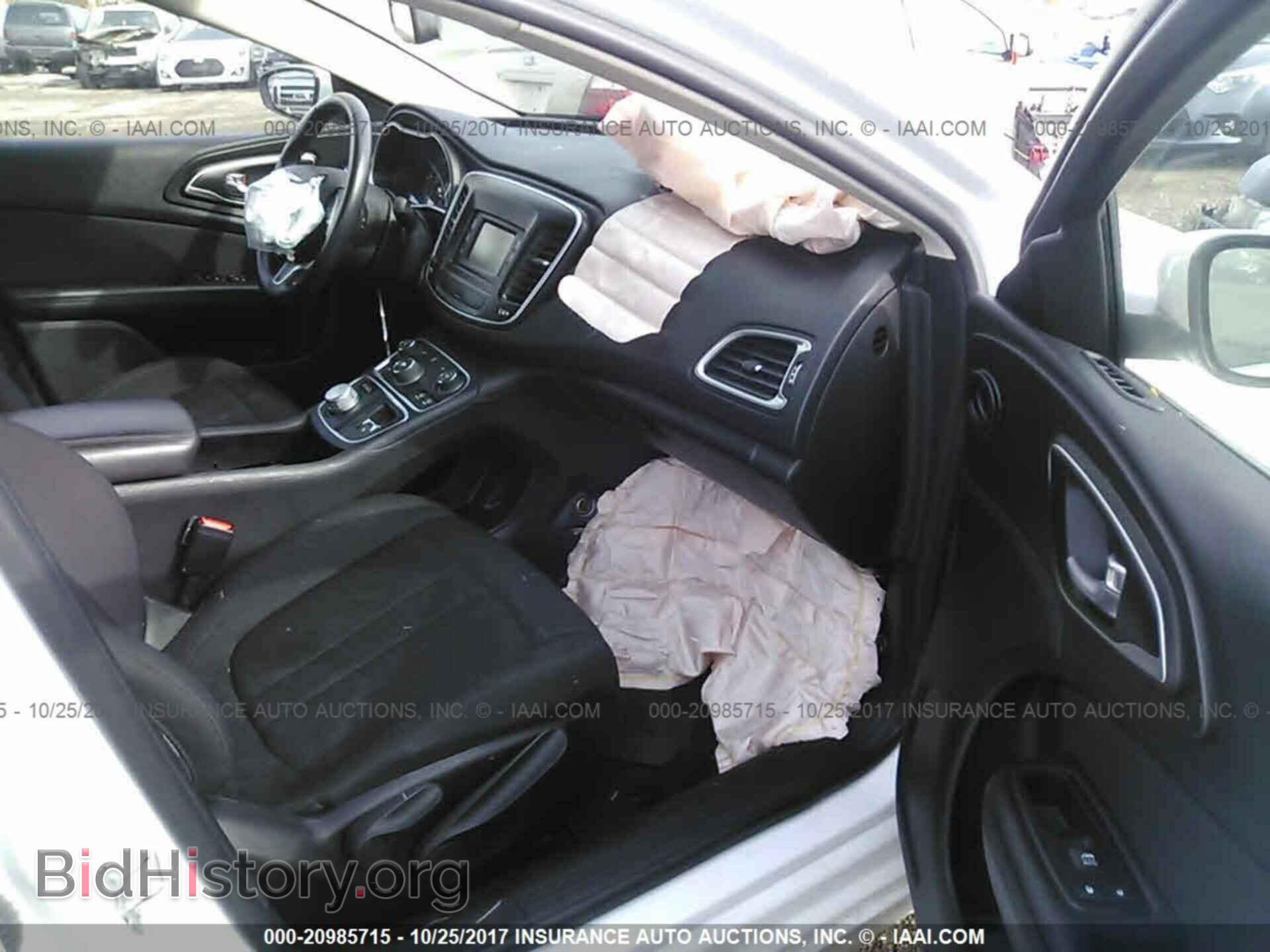 2015 Chrysler 200 - VIN: 1C3CCCAB1FN719599 - Фото 5