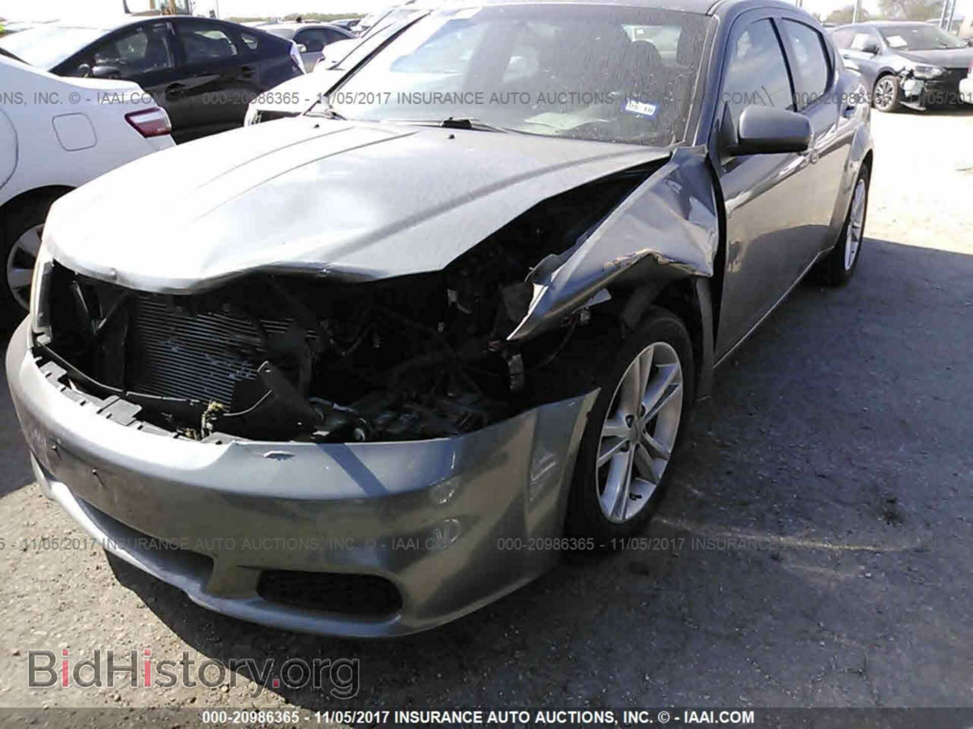 2013 Dodge Avenger - VIN: 1C3CDZCG2DN548643 - Фото 2