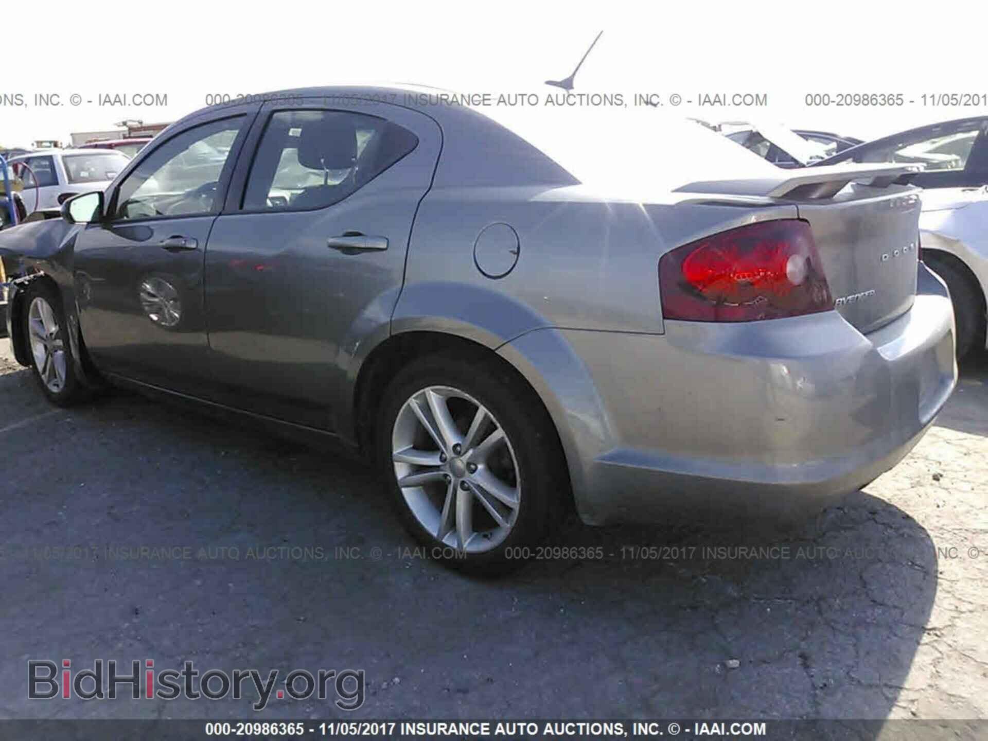 2013 Dodge Avenger - VIN: 1C3CDZCG2DN548643 - Фото 3