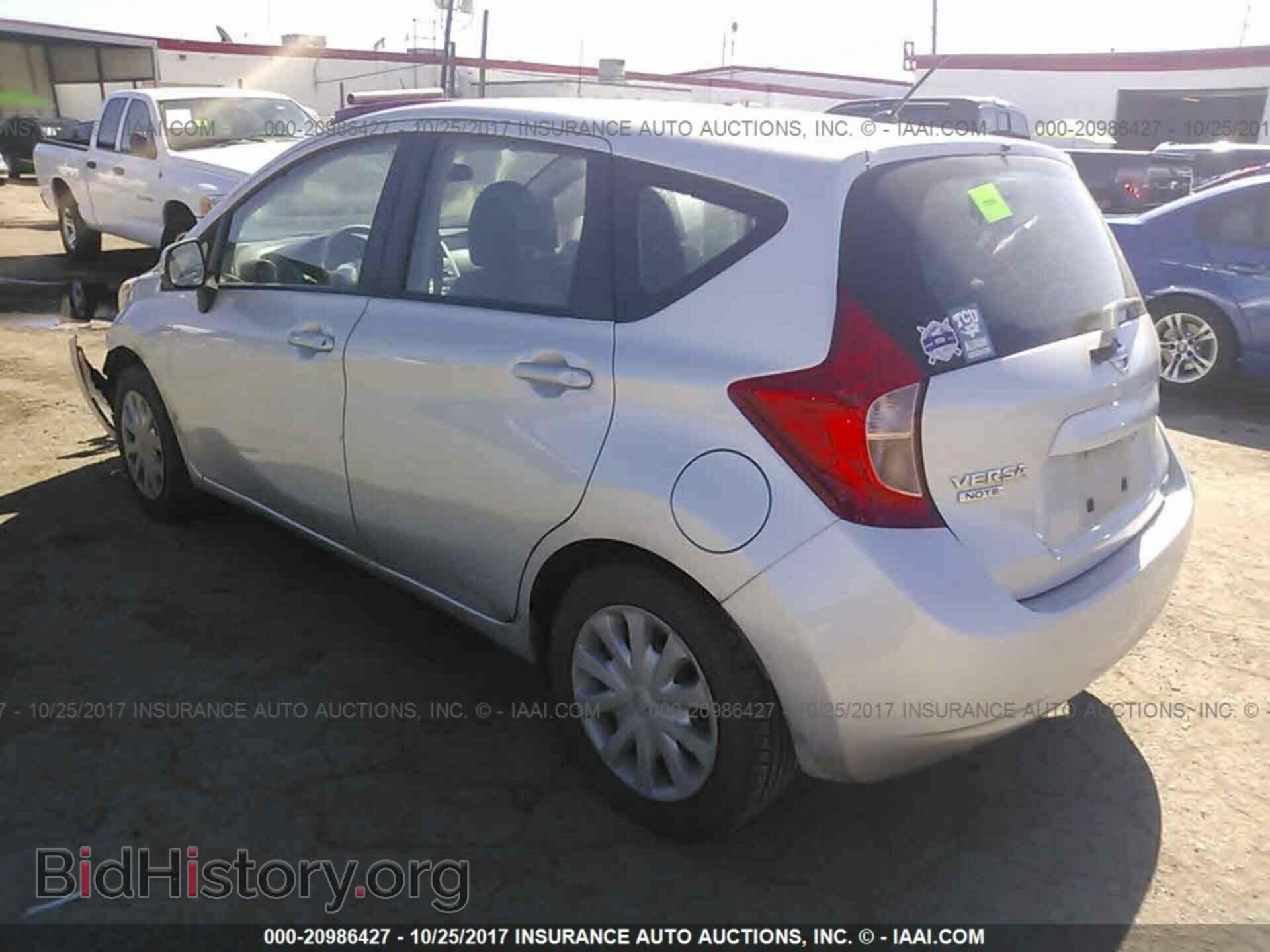 2014 Nissan Versa note - VIN: 3N1CE2CPXEL375409 - Photo 3