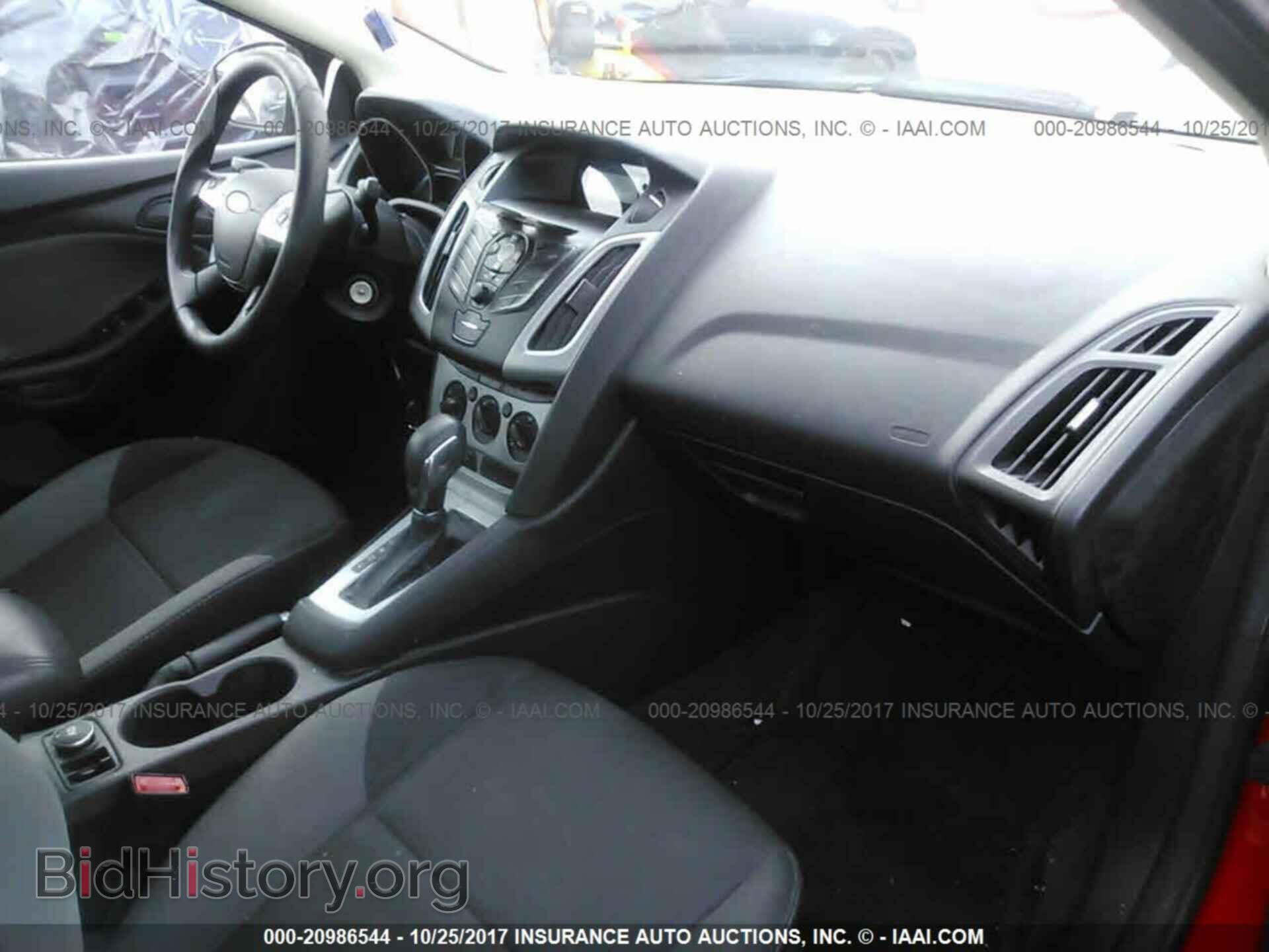 2012 Ford Focus - VIN: 1FAHP3F26CL299253 - Photo 5