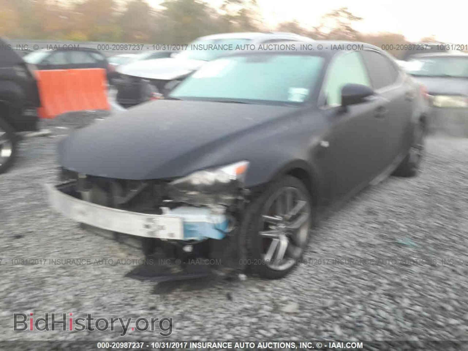 2014 Lexus Is - VIN: JTHCF1D28E5009678 - Photo 2