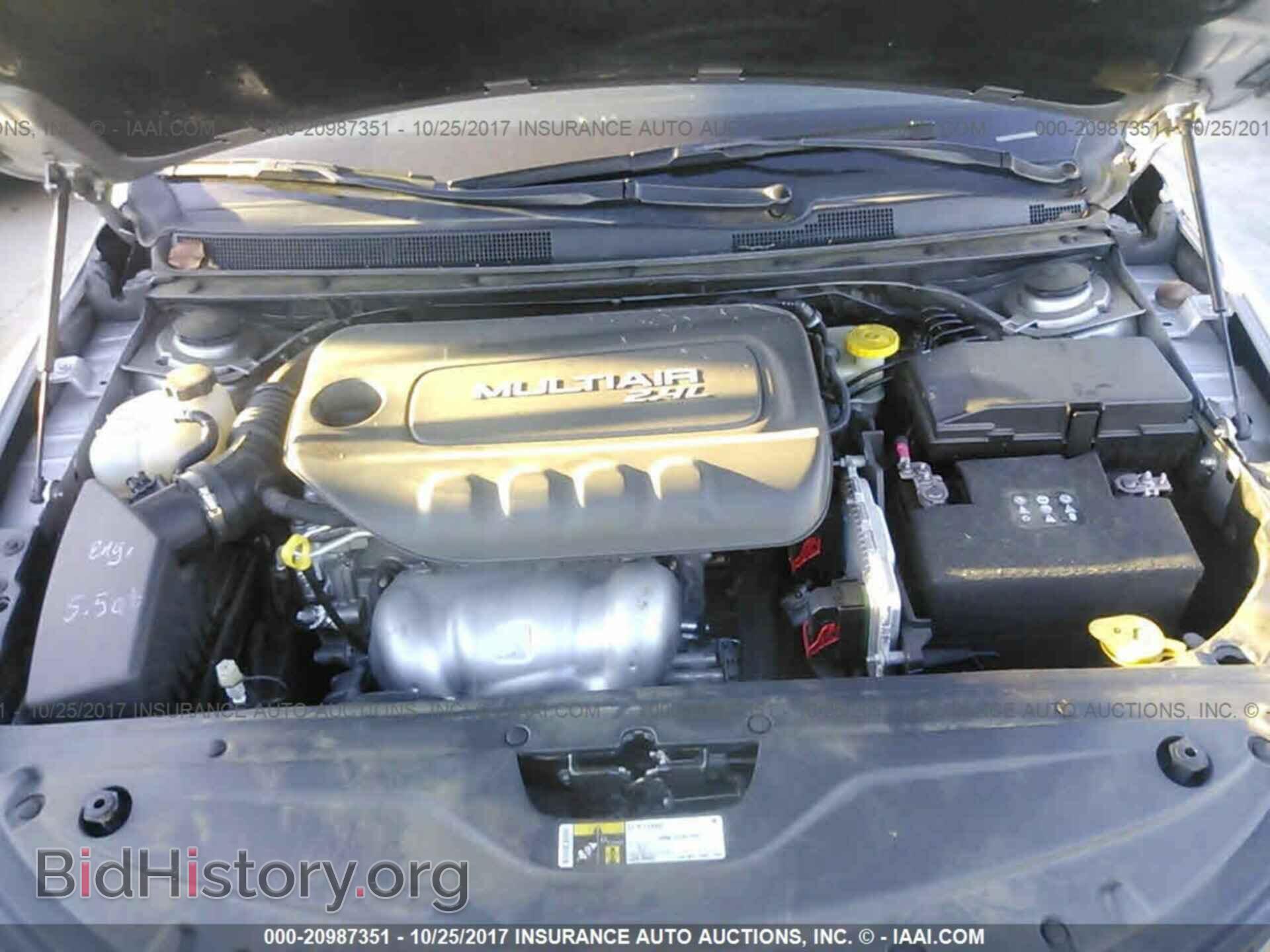 2015 Chrysler 200 - VIN: 1C3CCCAB4FN701257 - Фото 10