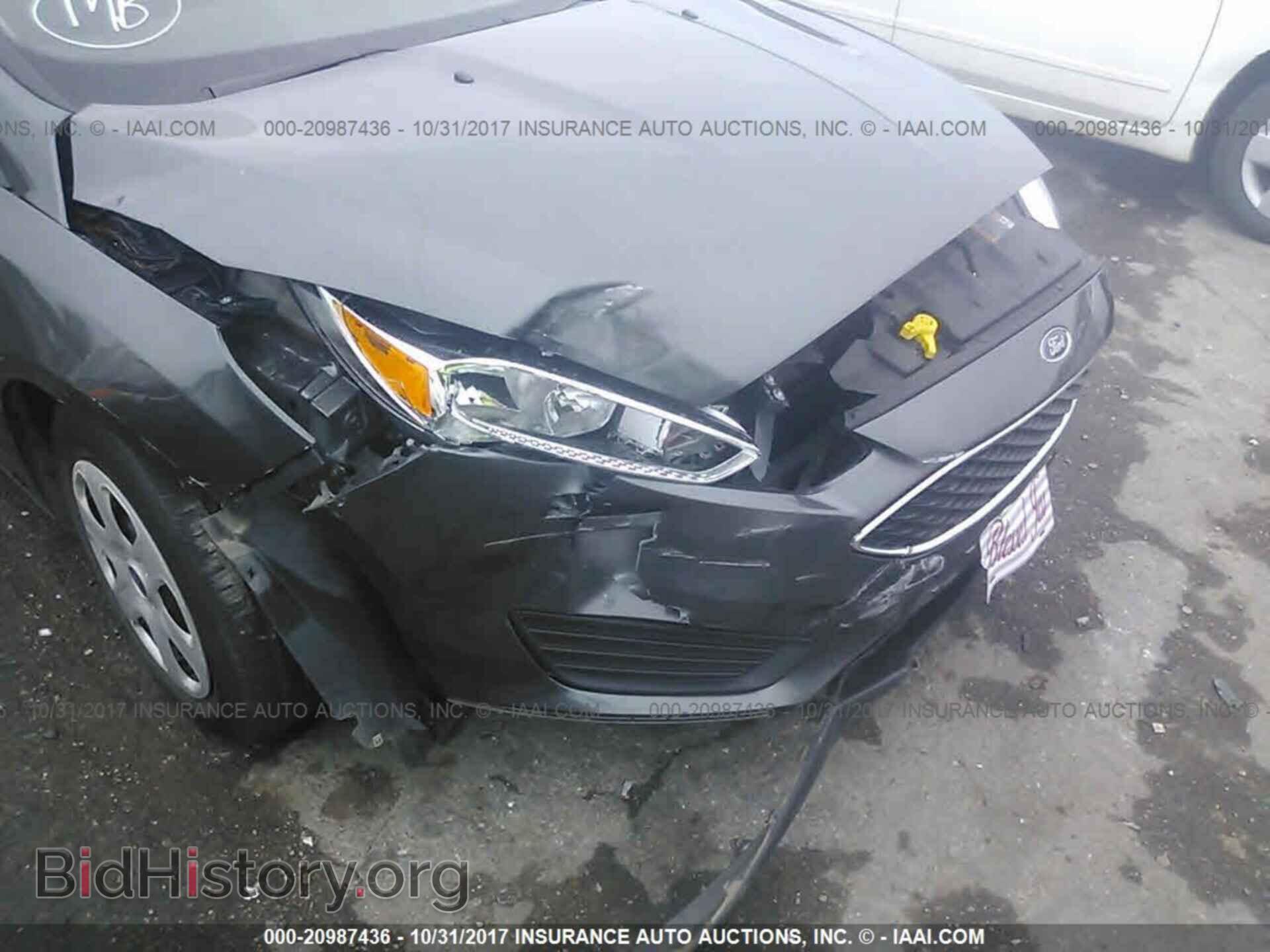 2016 Ford Focus - VIN: 1FADP3E2XGL404883 - Photo 6