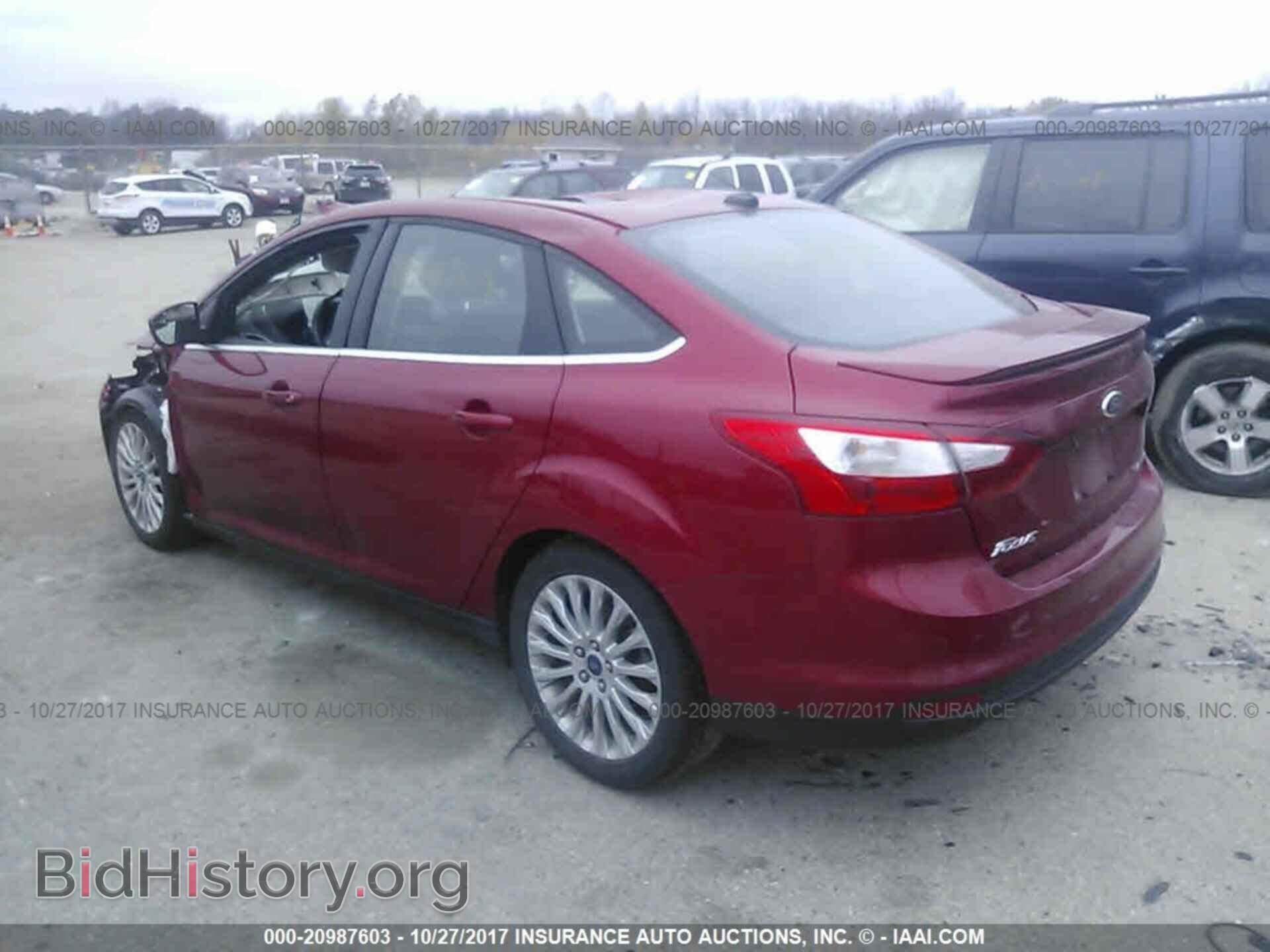 2012 Ford Focus - VIN: 1FAHP3J2XCL362362 - Photo 3