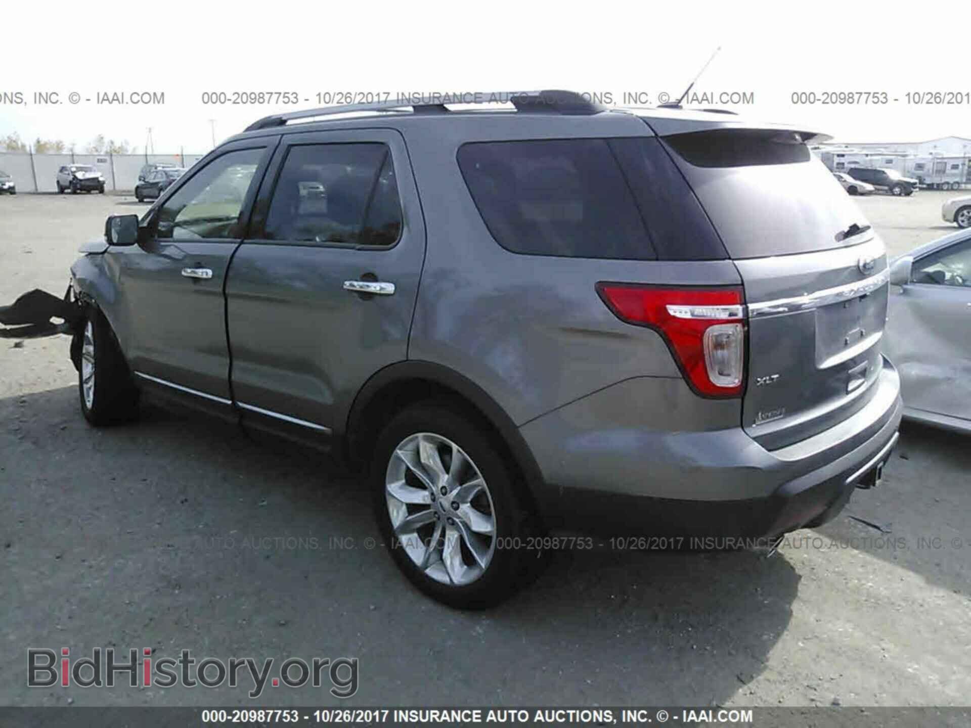 2014 Ford Explorer - VIN: 1FM5K8D85EGB63008 - Фото 3