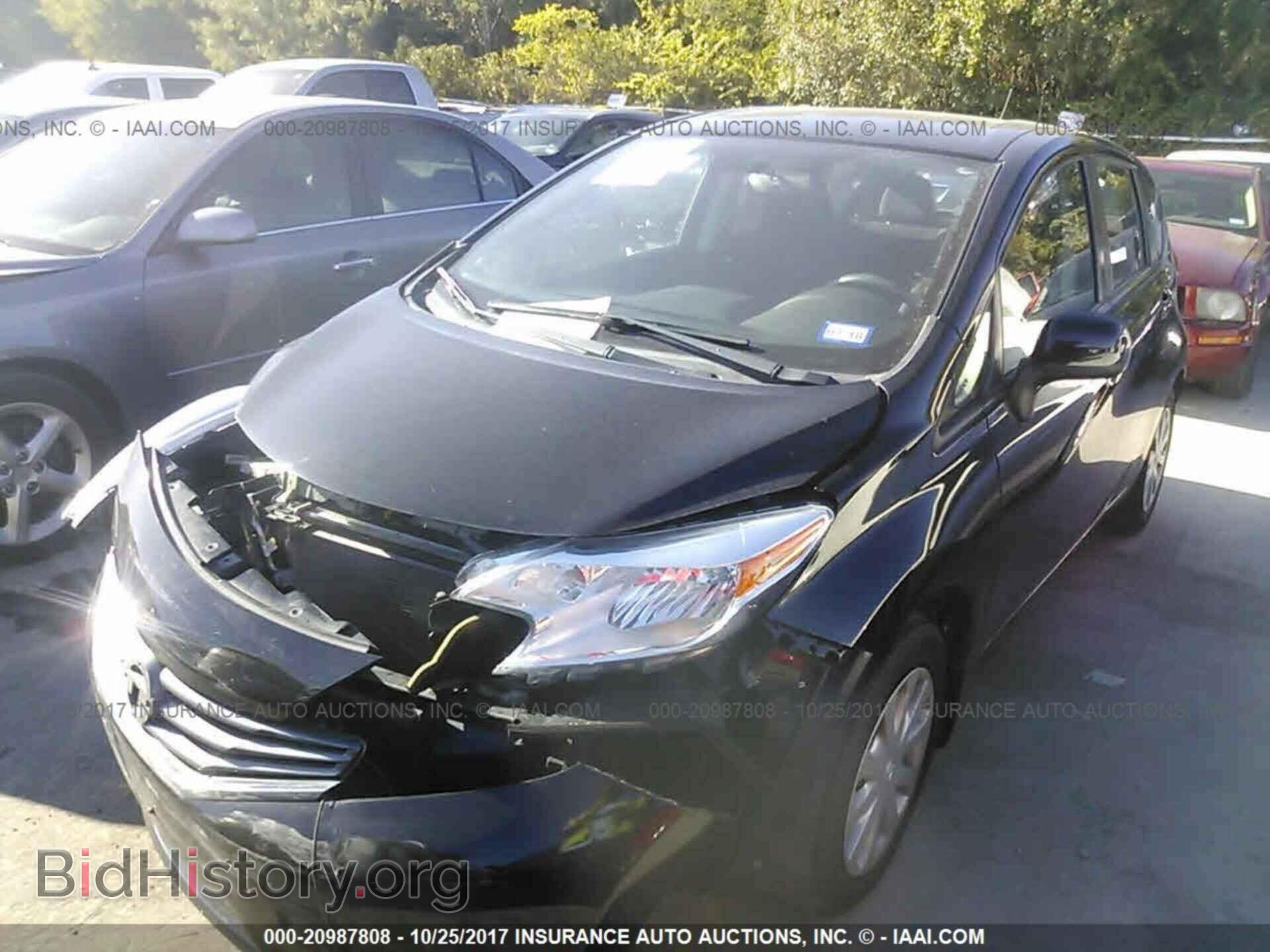 2014 Nissan Versa note - VIN: 3N1CE2CP2EL433724 - Фото 2