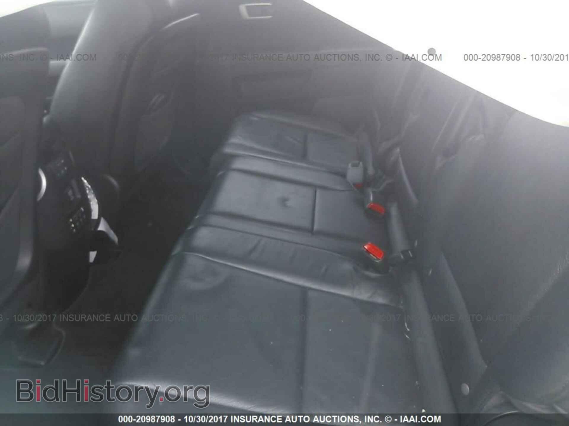 2011 Honda Pilot - VIN: 5FNYF4H96BB007888 - Photo 8