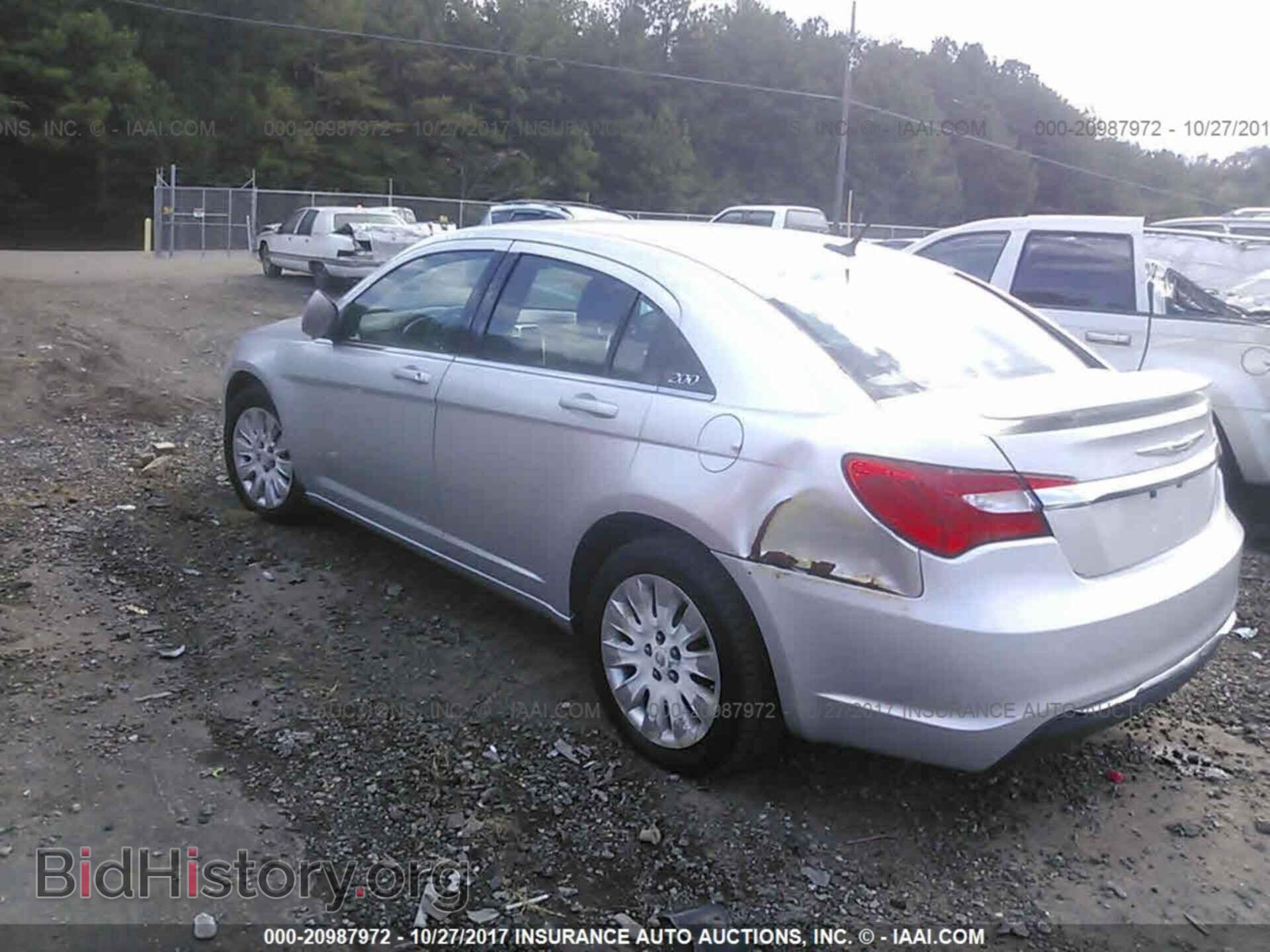 2011 Chrysler 200 - VIN: 1C3BC4FB0BN522010 - Photo 3