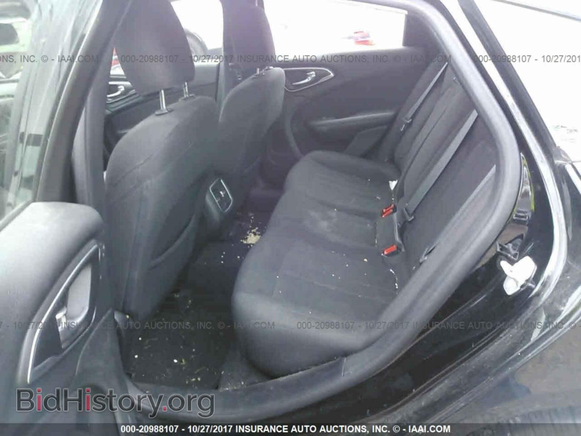 2015 Chrysler 200 - VIN: 1C3CCCAB2FN557577 - Photo 8