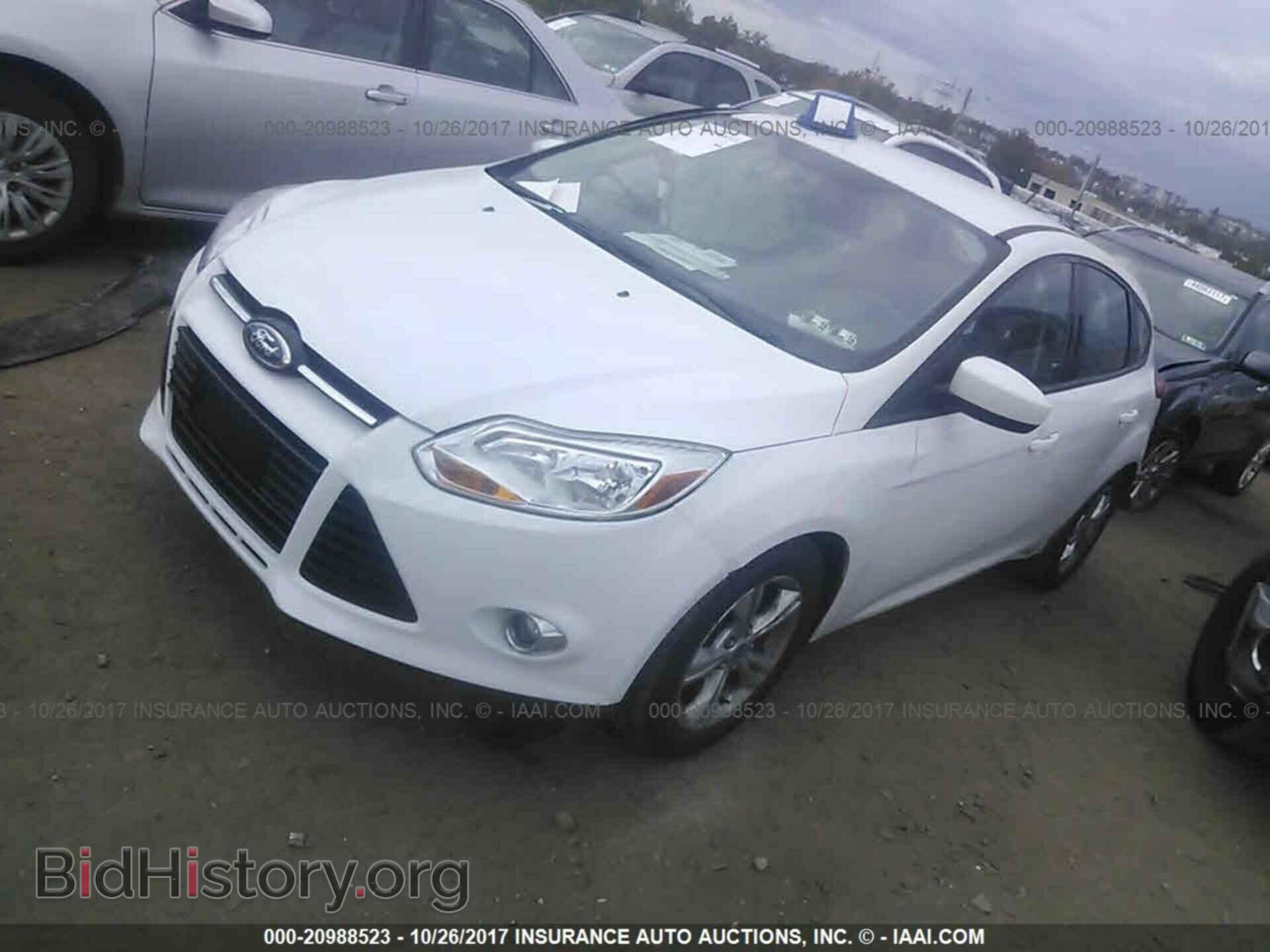 2012 Ford Focus - VIN: 1FAHP3K20CL413060 - Photo 2