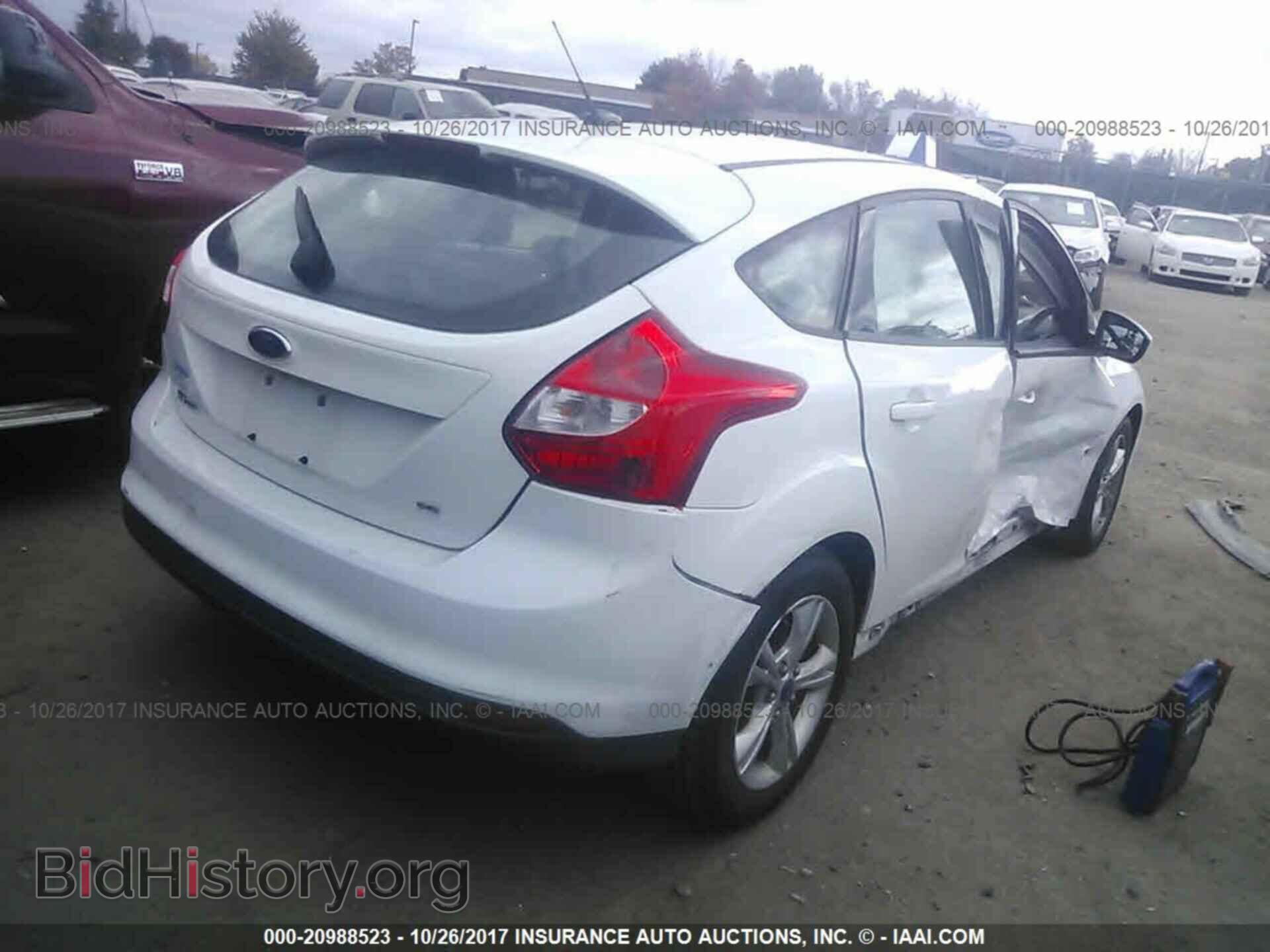 2012 Ford Focus - VIN: 1FAHP3K20CL413060 - Photo 4
