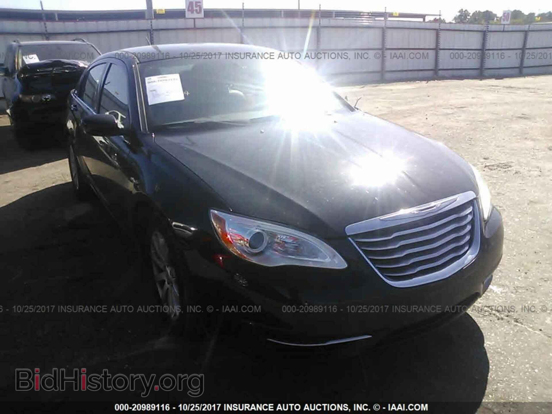Photo 1C3CCBBG8DN658799 - Chrysler 200 2013
