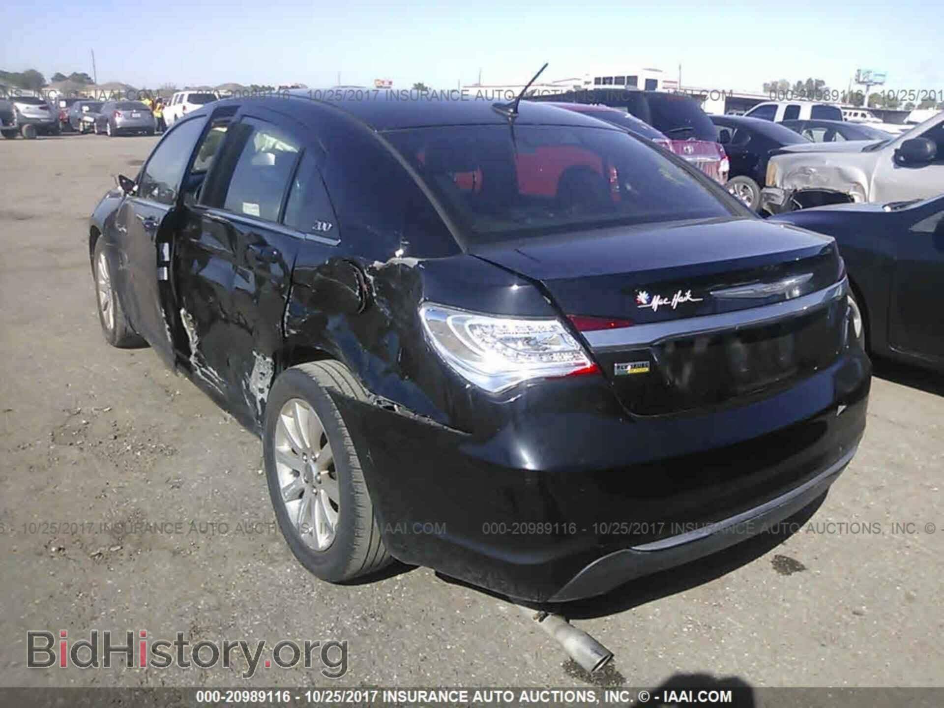 2013 Chrysler 200 - VIN: 1C3CCBBG8DN658799 - Photo 3