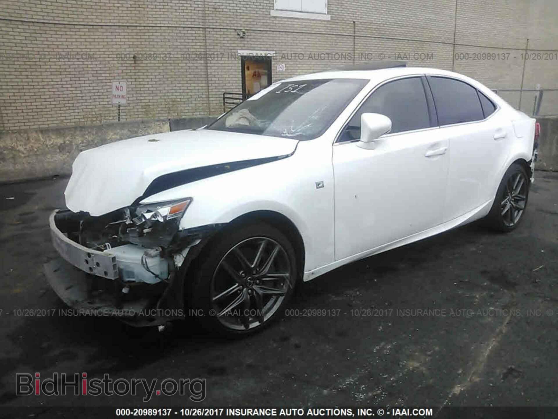 2014 Lexus Is - VIN: JTHBE1D24E5013368 - Photo 2