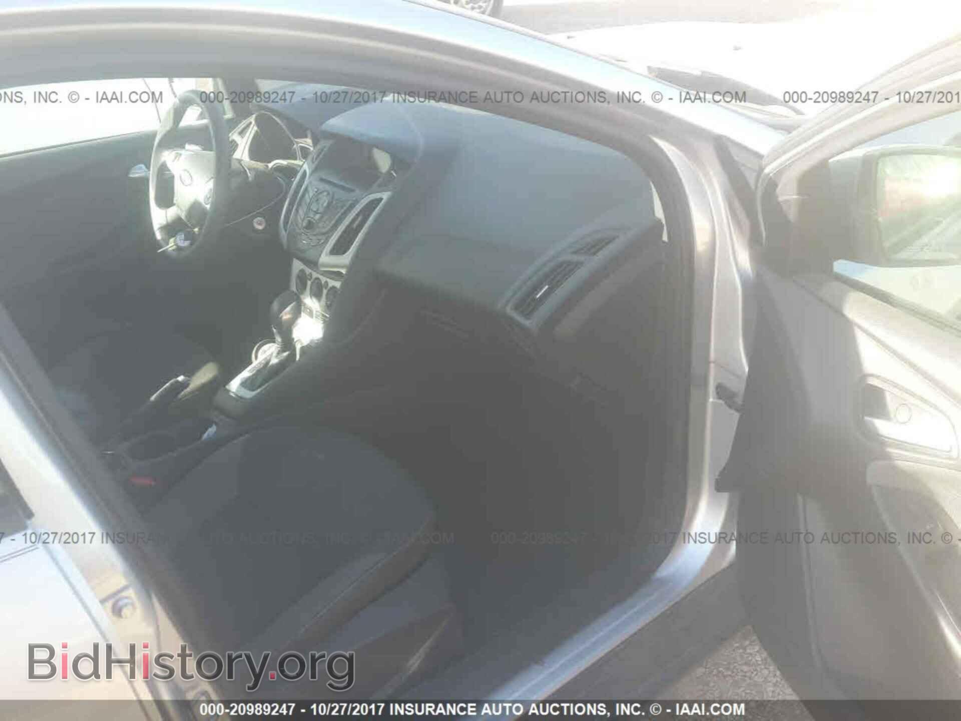 2014 Ford Focus - VIN: 1FADP3F2XEL103834 - Фото 5