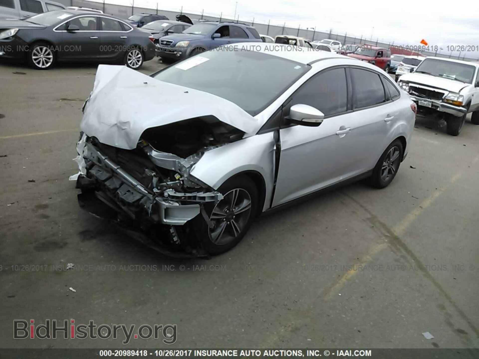 2014 Ford Focus - VIN: 1FADP3F24EL414045 - Фото 2