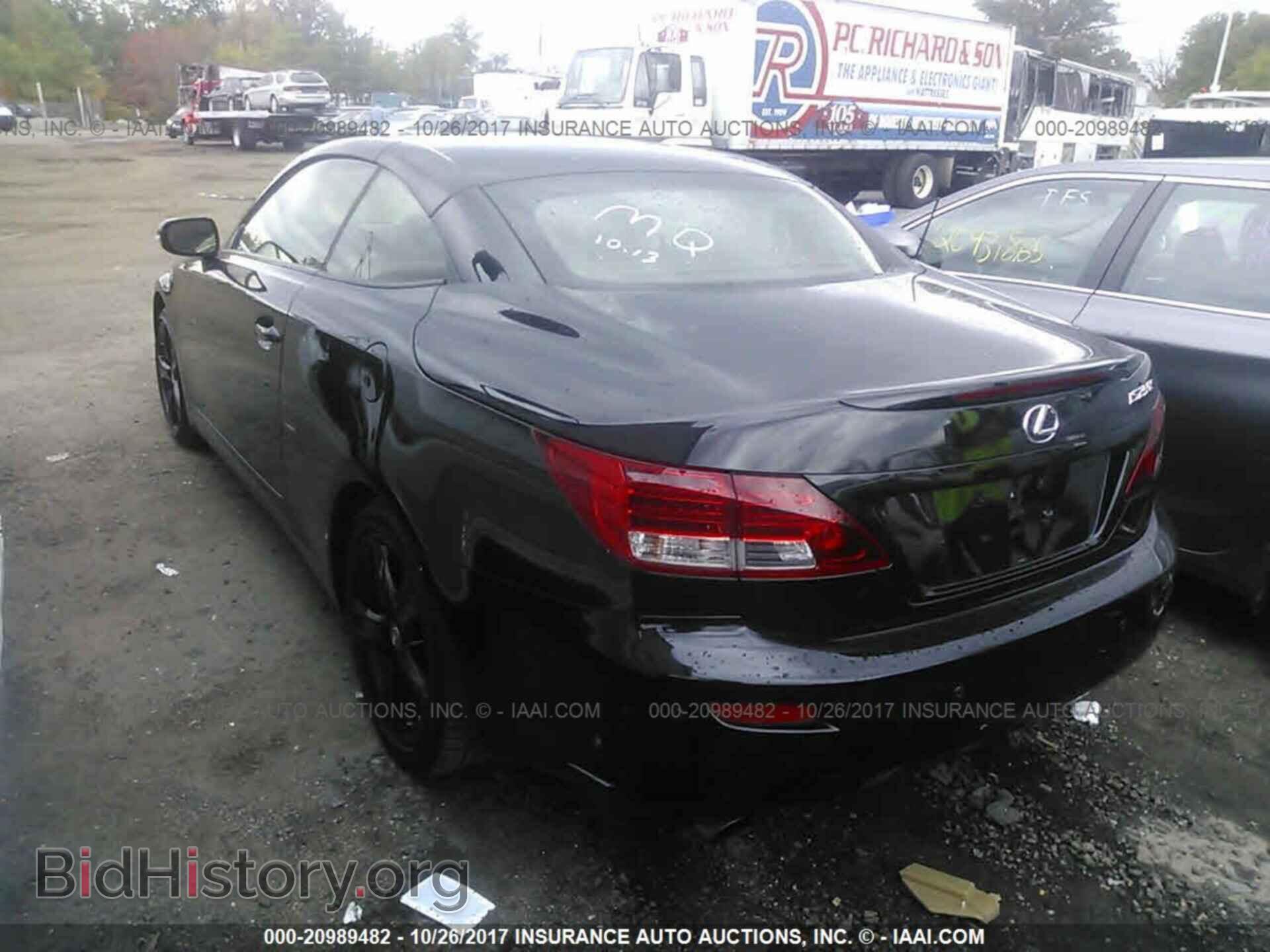 2012 Lexus Is - VIN: JTHFF2C28C2523601 - Photo 3