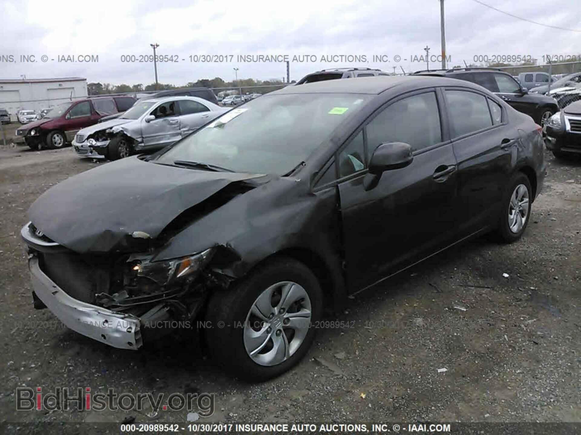2013 Honda Civic - VIN: 19XFB2F57DE053312 - Фото 2