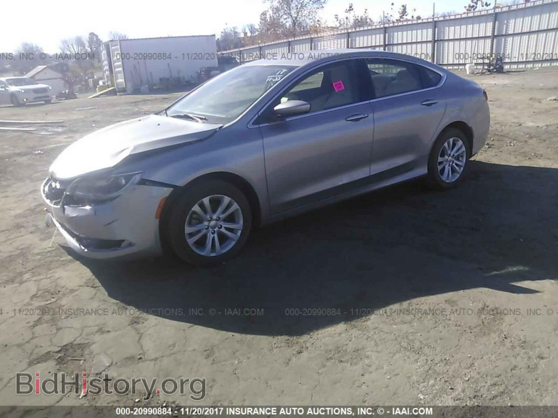 2015 Chrysler 200 - VIN: 1C3CCCAB0FN628081 - Фото 2