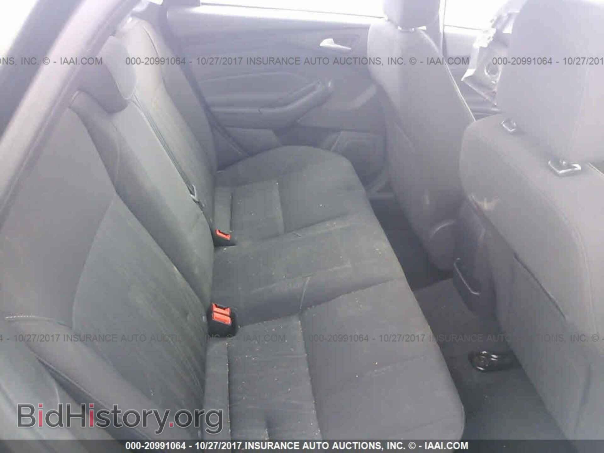 2015 Ford Focus - VIN: 1FADP3F27FL257189 - Photo 8
