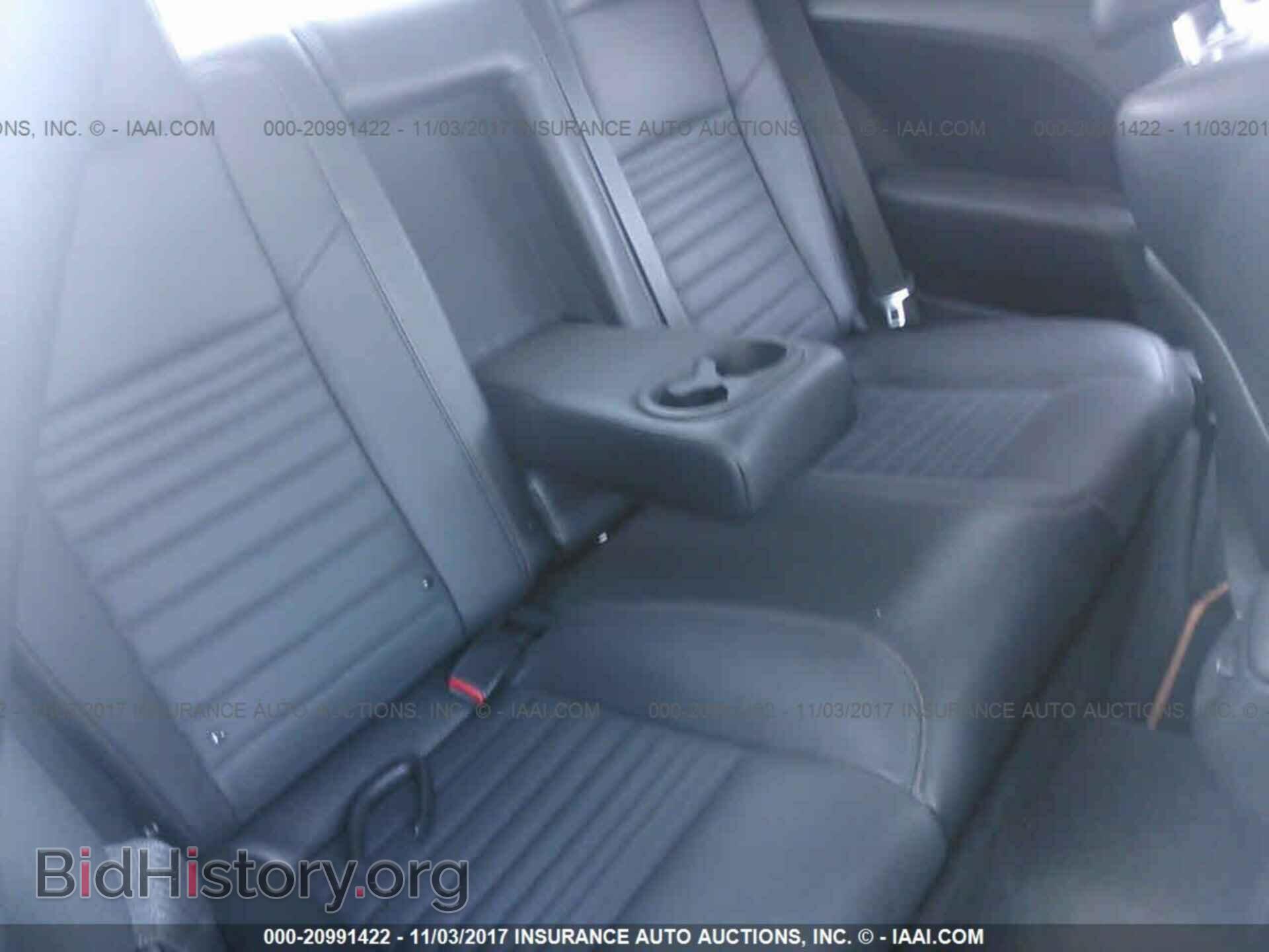 2015 Dodge Challenger - VIN: 2C3CDZBT5FH884815 - Photo 7