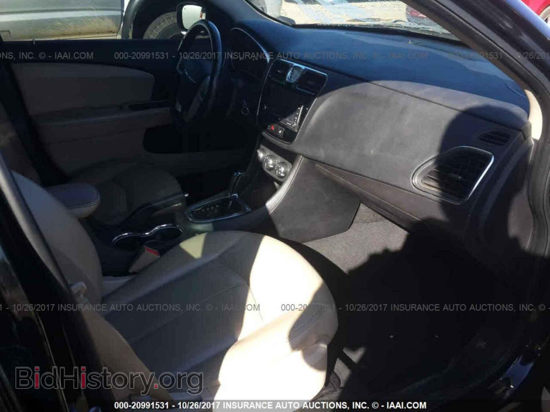 2012 Chrysler 200 - VIN: 1C3CCBCG4CN144798 - Фото 5