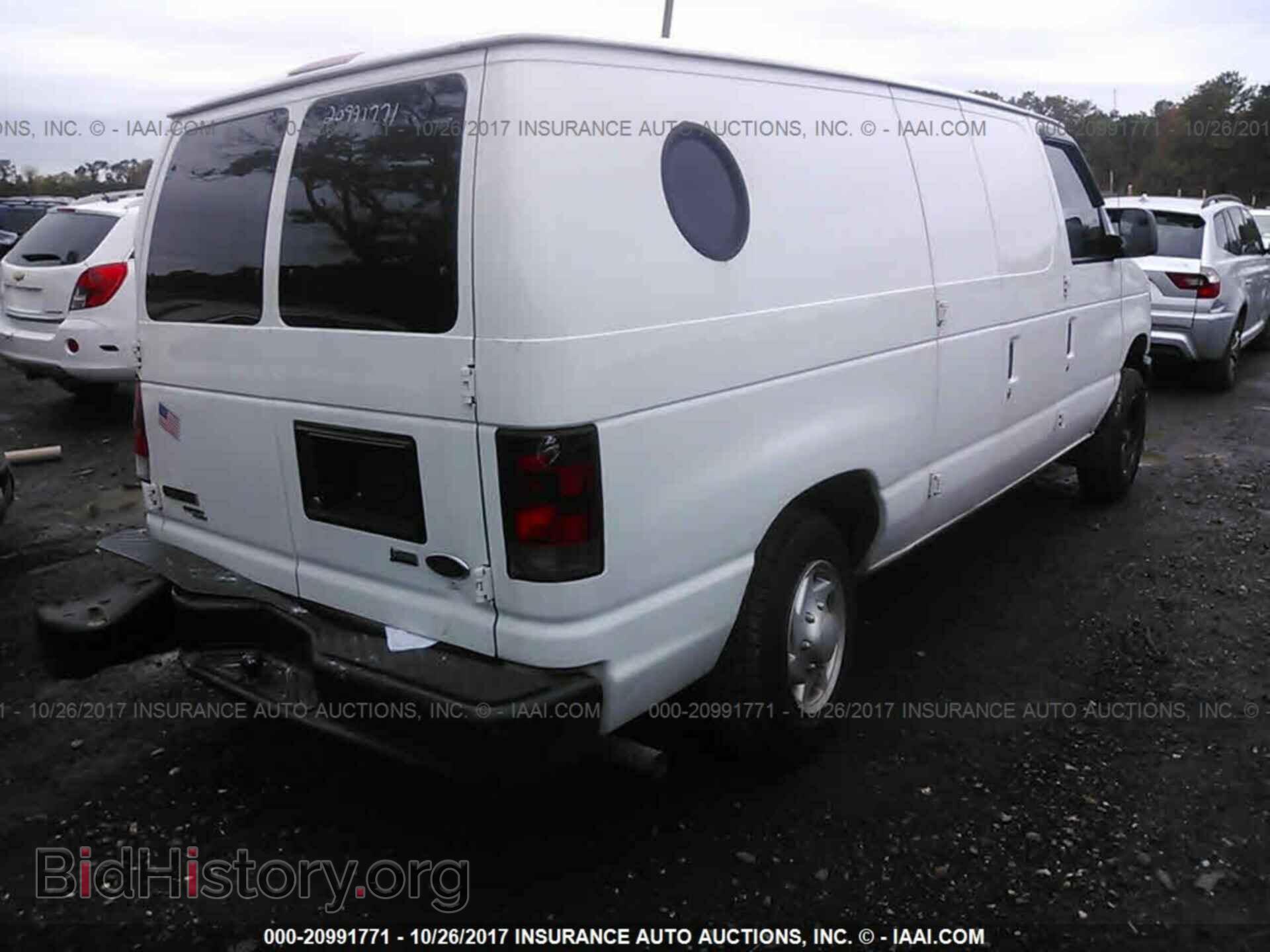 2011 Ford Econoline - VIN: 1FTNE1EW4BDB08076 - Фото 4