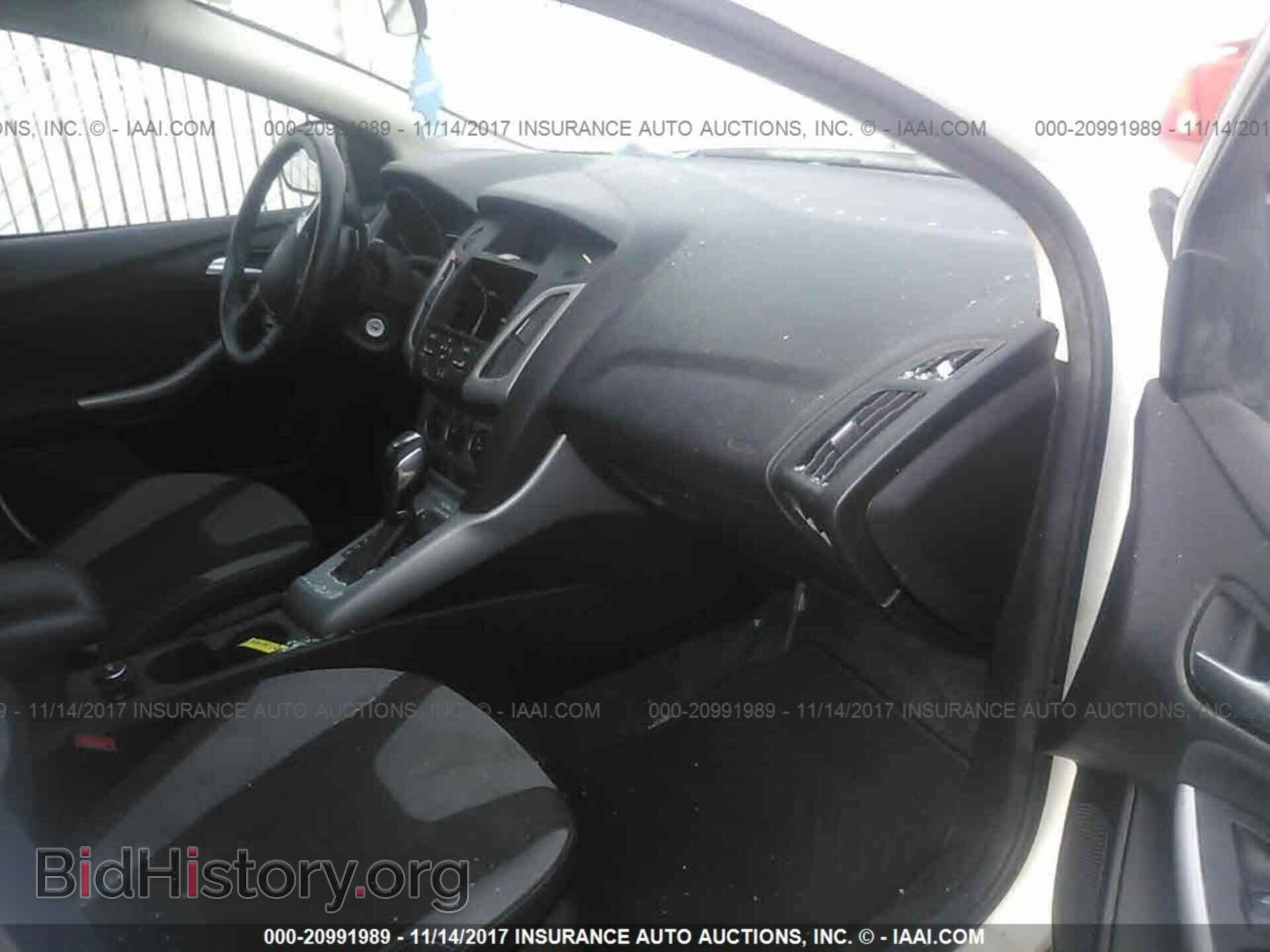 2012 Ford Focus - VIN: 1FAHP3F27CL267475 - Photo 5