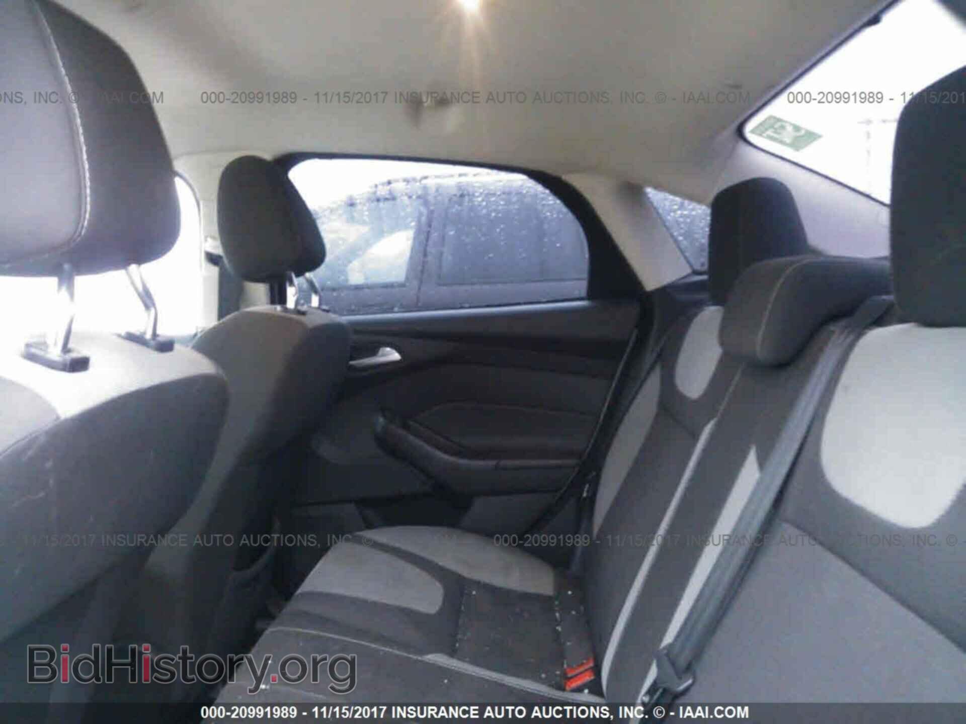 2012 Ford Focus - VIN: 1FAHP3F27CL267475 - Photo 8