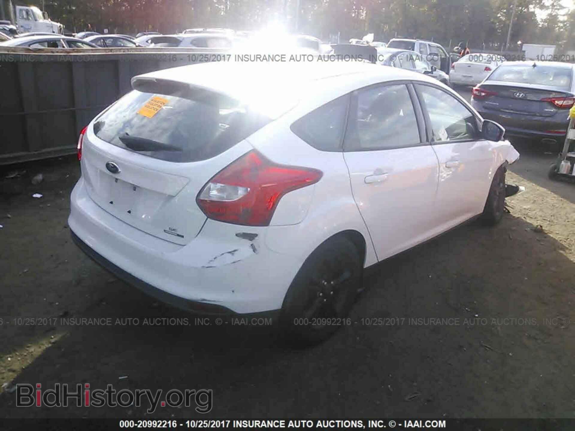 2012 Ford Focus - VIN: 1FAHP3K21CL377766 - Photo 4