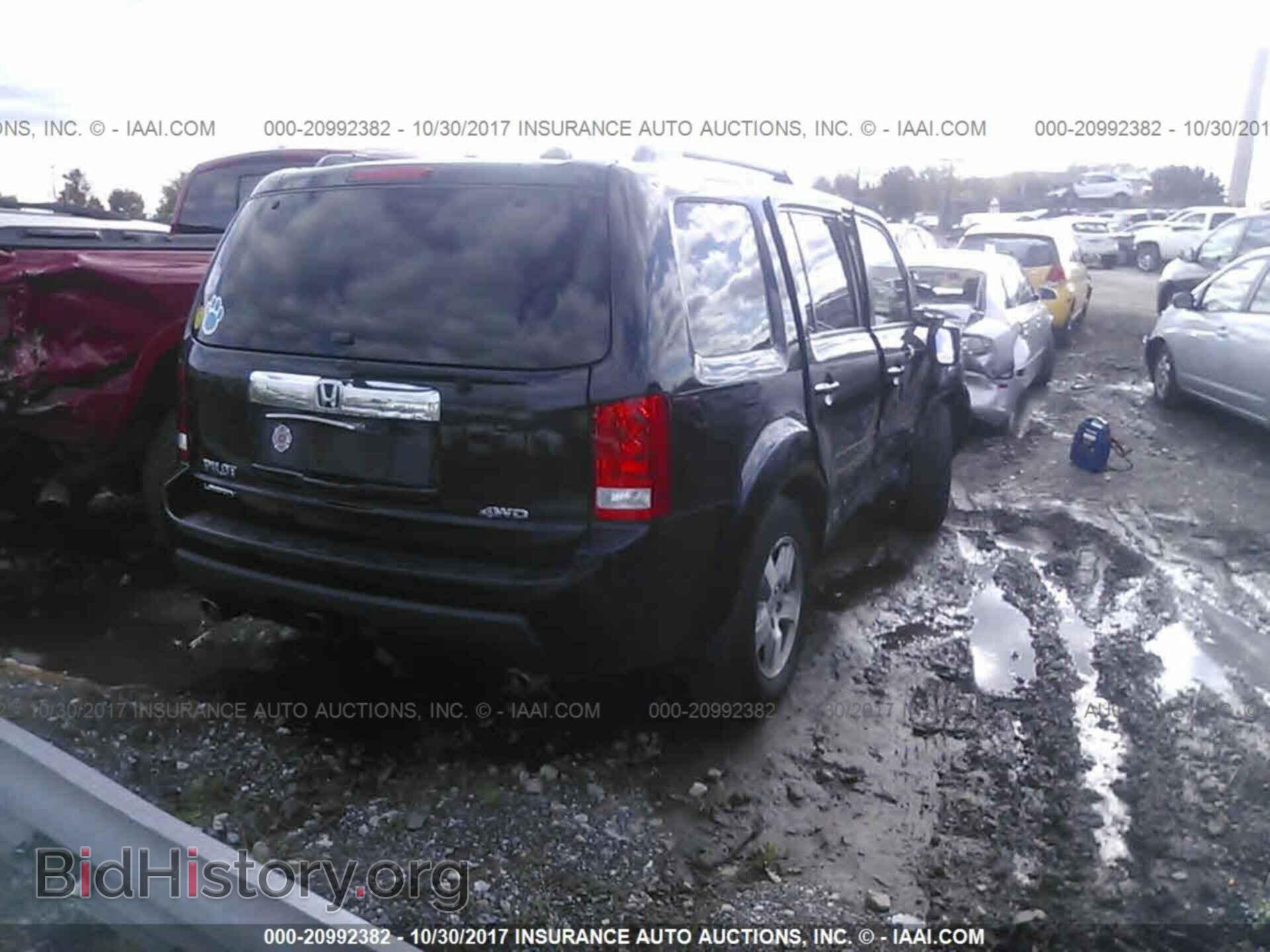 2011 Honda Pilot - VIN: 5FNYF4H44BB051375 - Фото 4