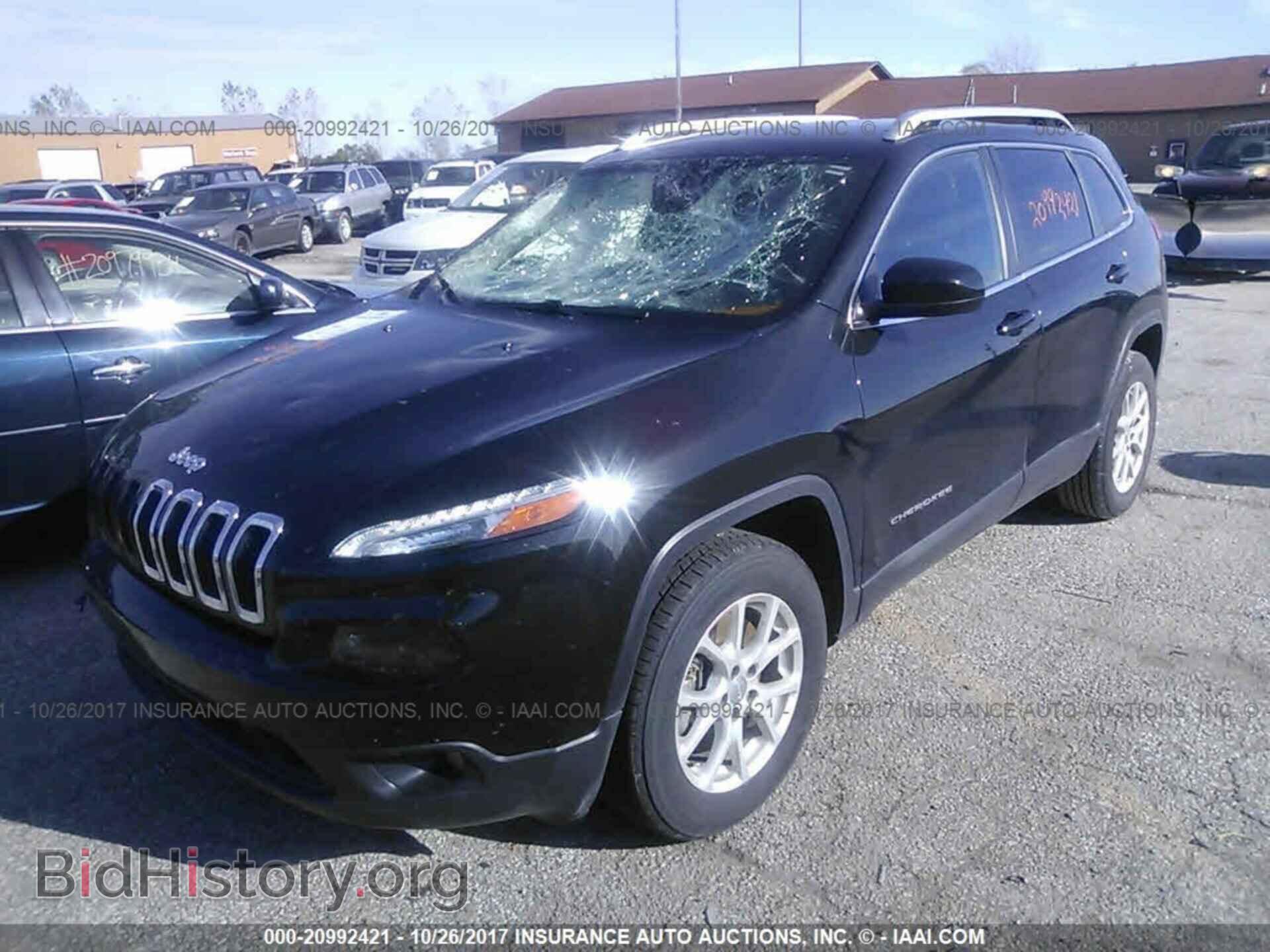2015 Jeep Cherokee - VIN: 1C4PJMCS2FW514146 - Photo 2