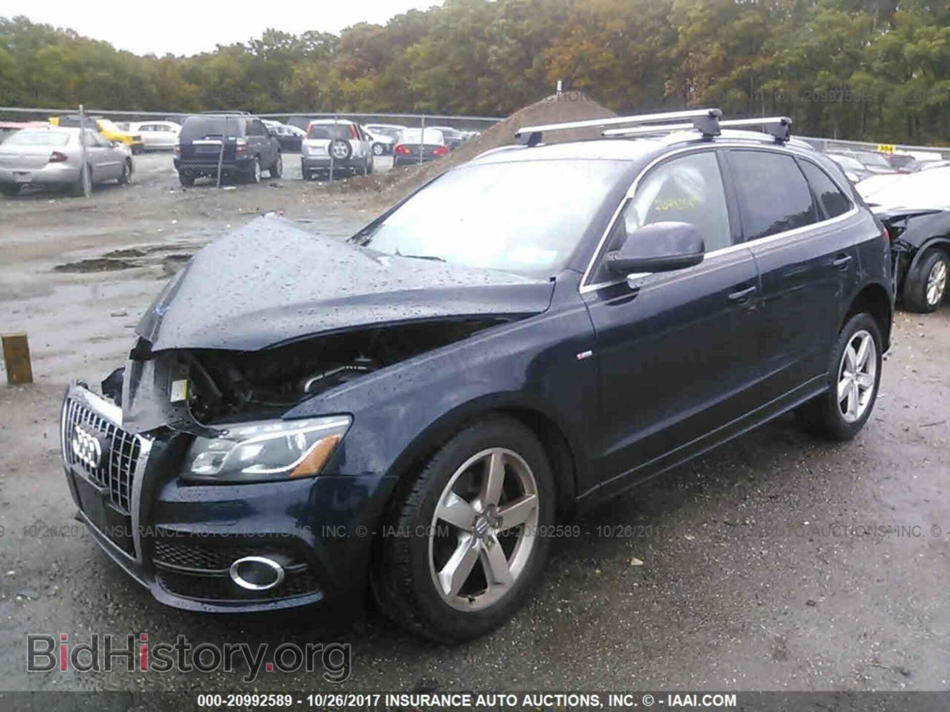 2011 Audi Q5 - VIN: WA1DKAFP0BA053634 - Фото 2