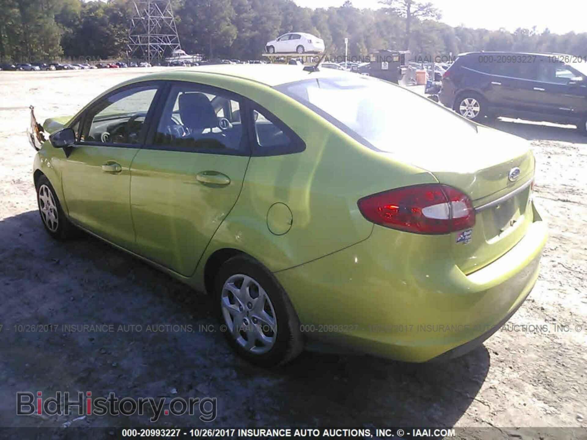 2011 Ford Fiesta - VIN: 3FADP4BJ2BM170974 - Фото 3