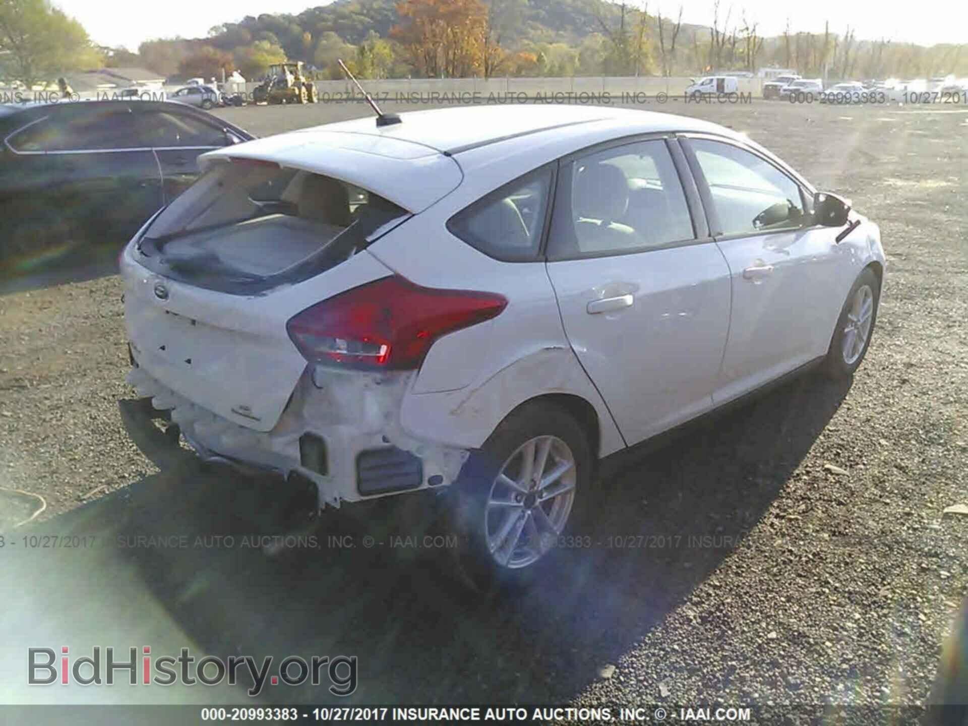 2016 Ford Focus - VIN: 1FADP3K22GL386481 - Фото 4