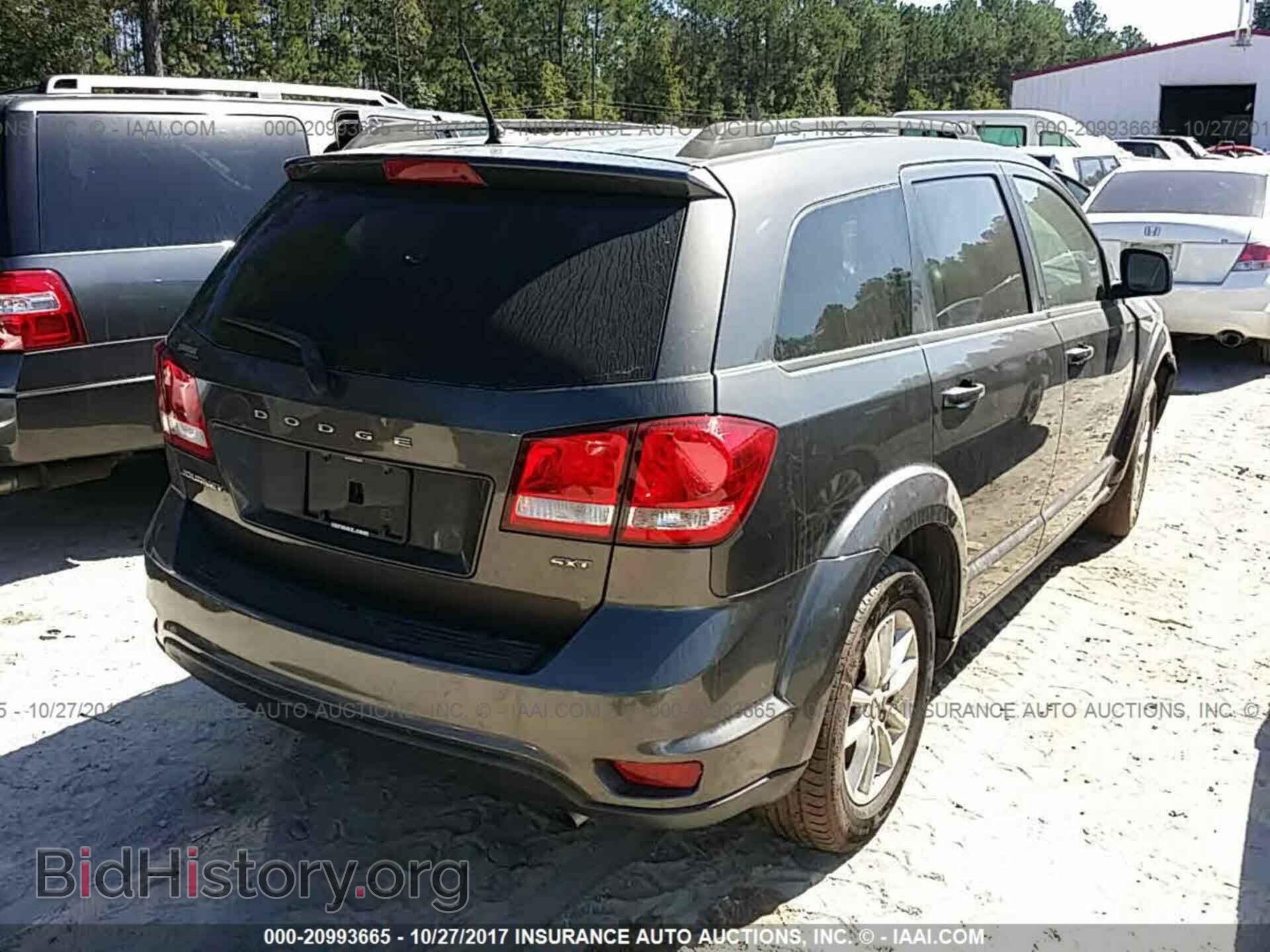 2014 Dodge Journey - VIN: 3C4PDCBB0ET241781 - Фото 4