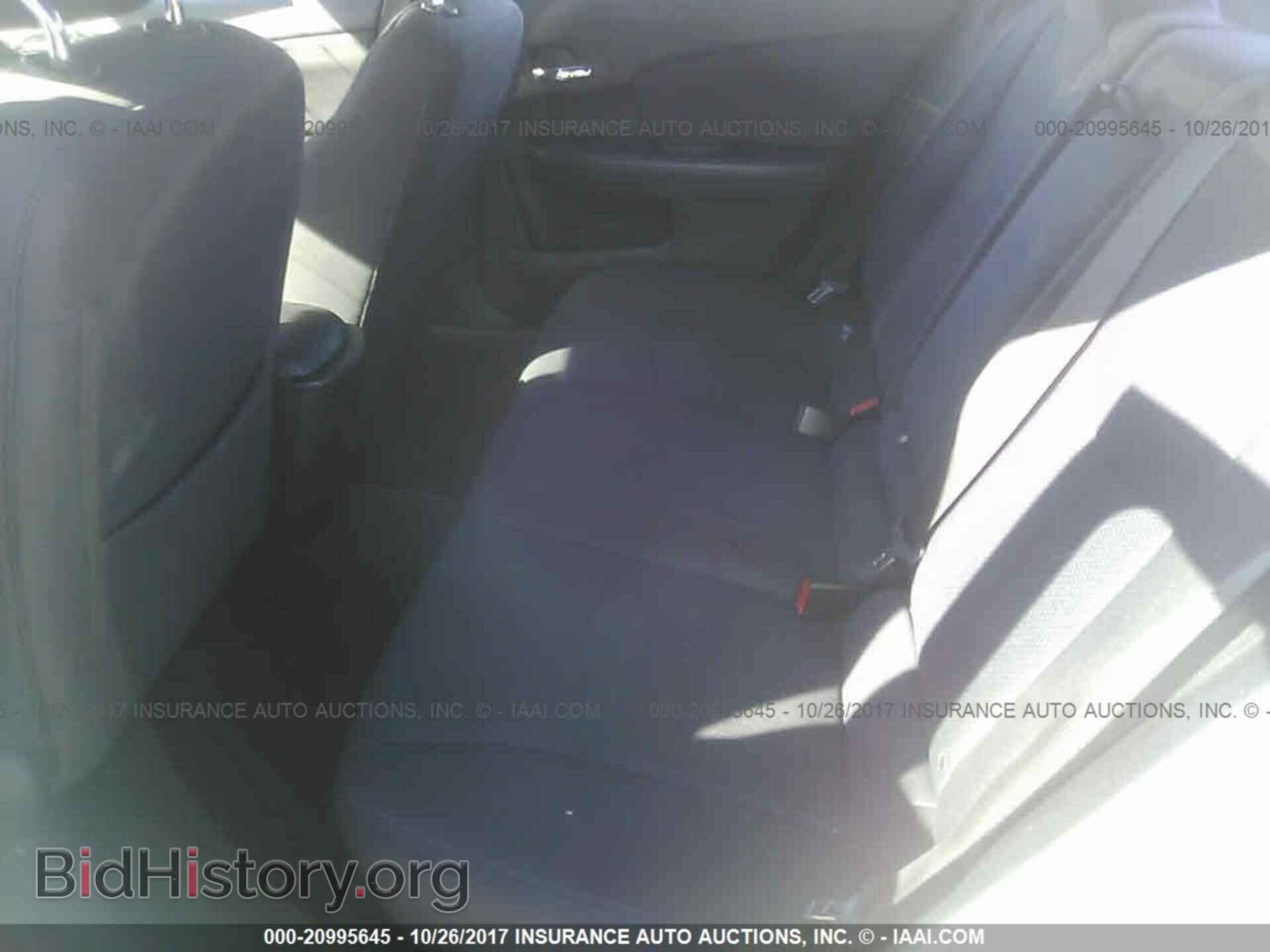 2013 Chrysler 200 - VIN: 1C3CCBBG6DN608144 - Фото 8