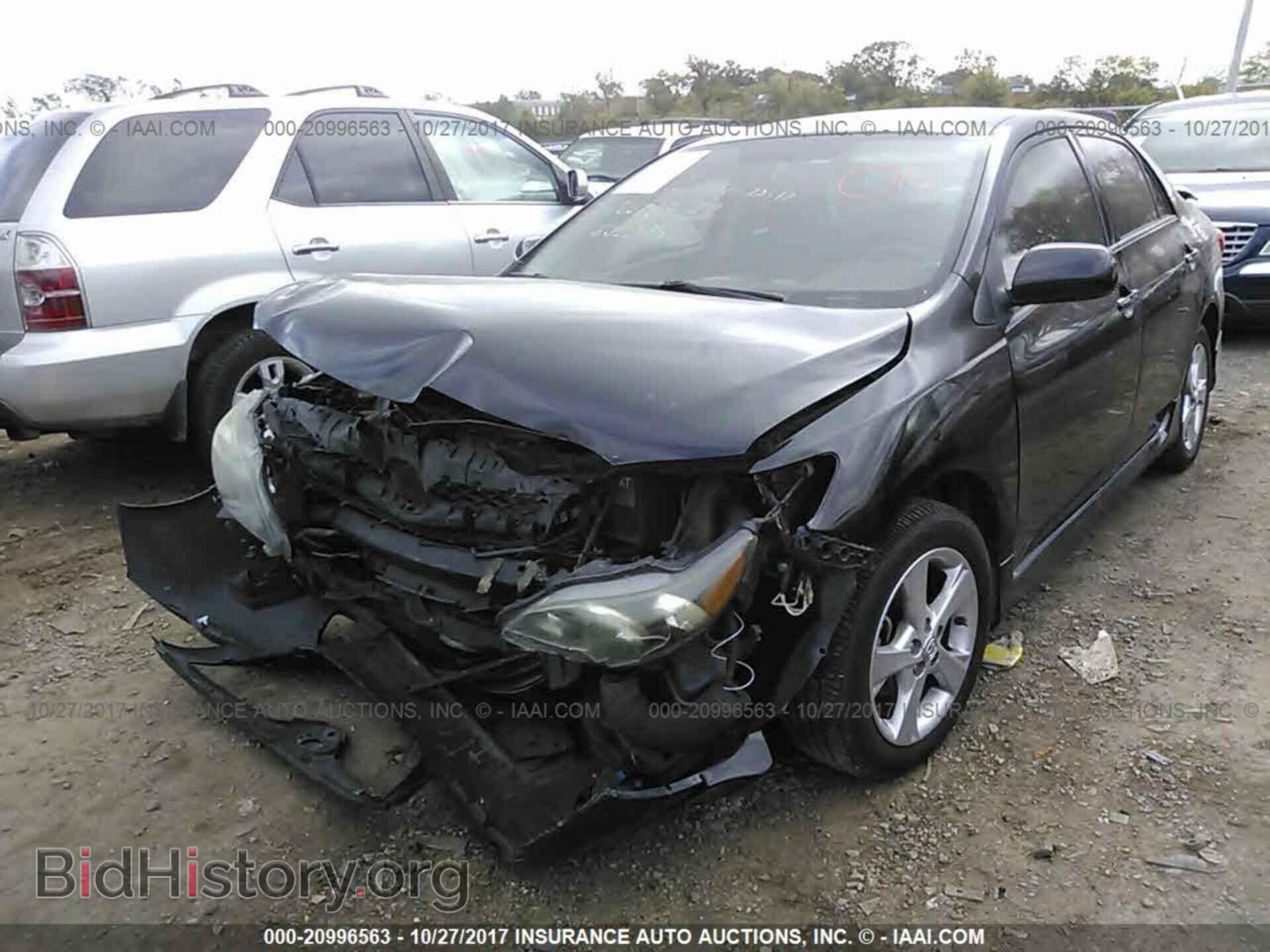 2011 Toyota Corolla - VIN: 2T1BU4EE0BC641215 - Фото 2