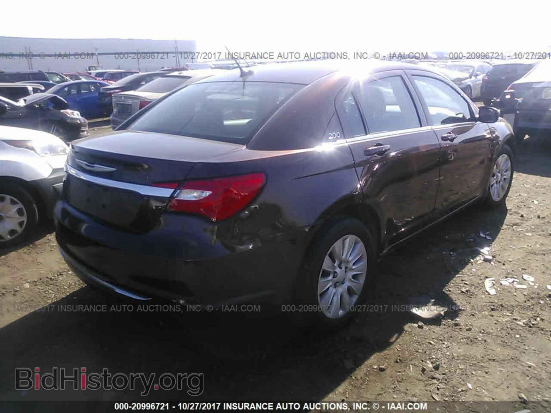 2013 Chrysler 200 - VIN: 1C3CCBAG0DN767775 - Фото 4