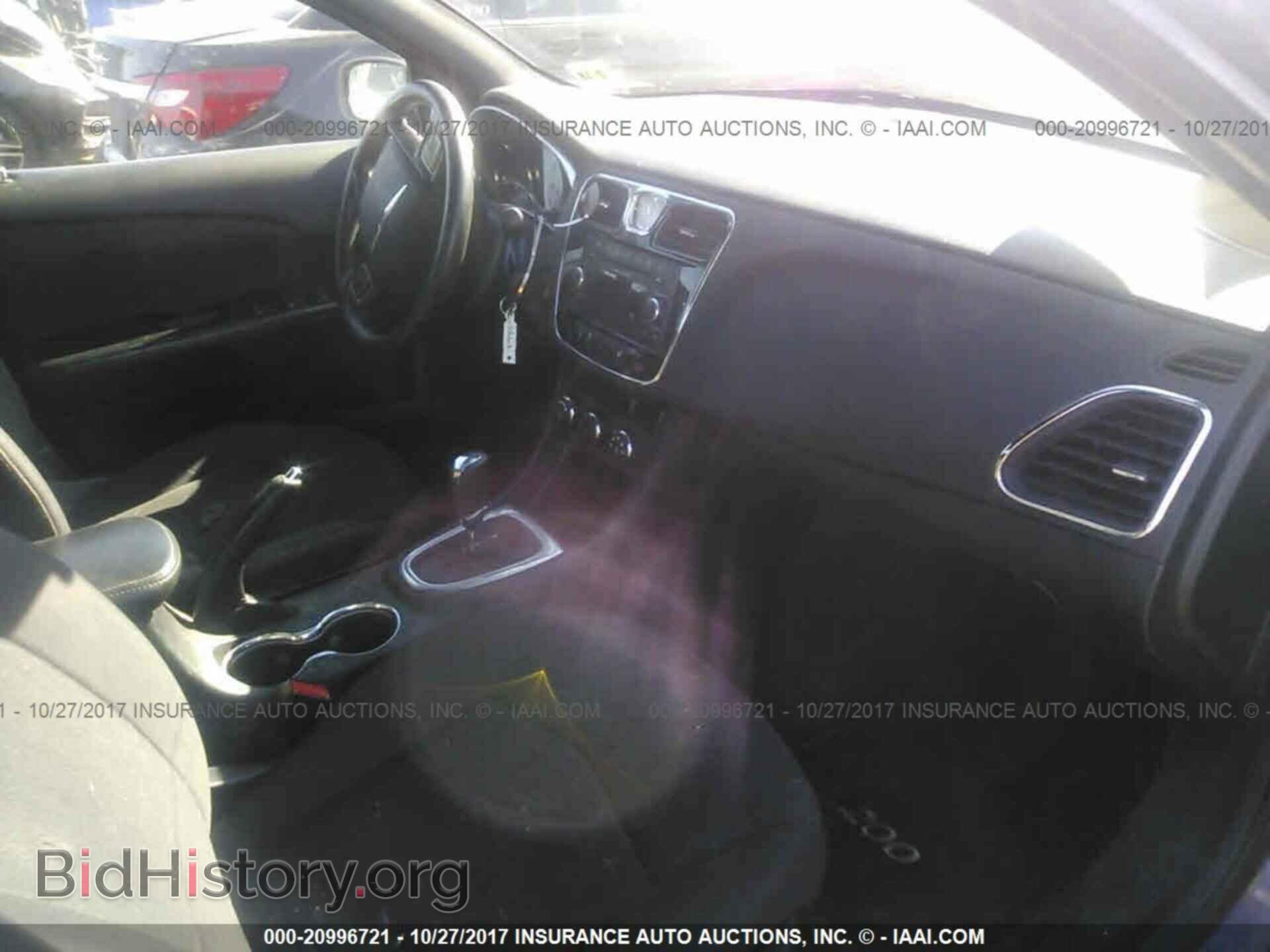 2013 Chrysler 200 - VIN: 1C3CCBAG0DN767775 - Фото 5