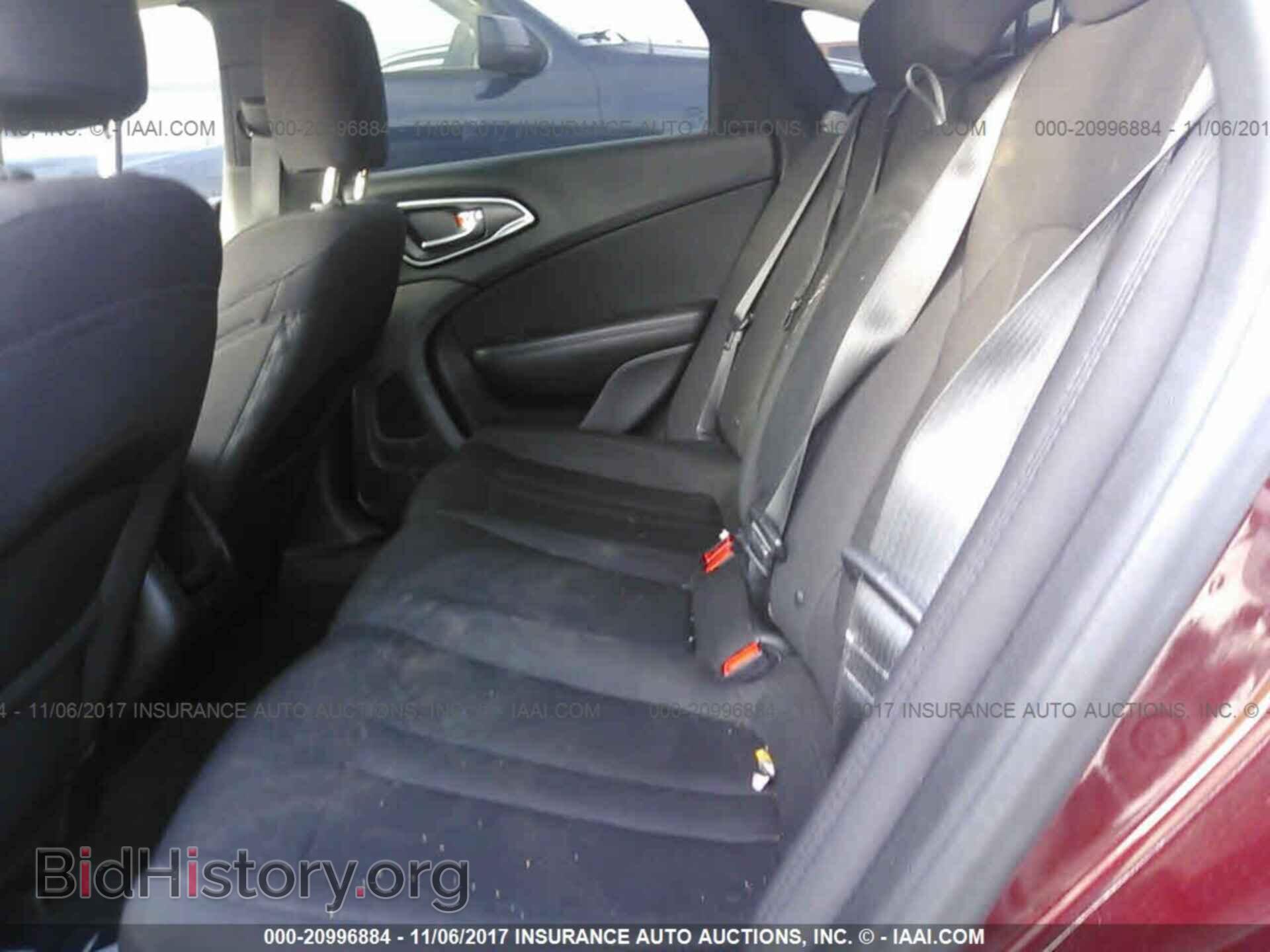 2015 Chrysler 200 - VIN: 1C3CCCAB5FN635155 - Photo 8
