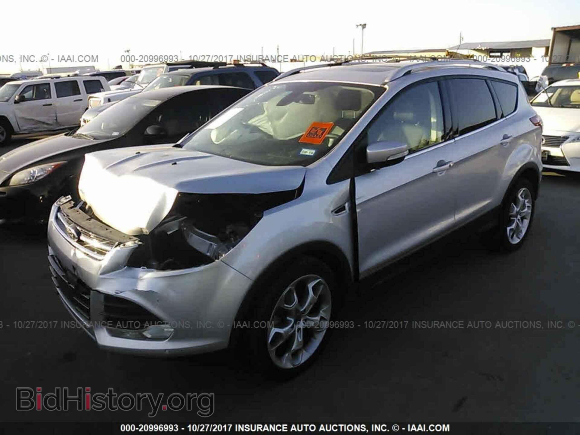 2014 Ford Escape - VIN: 1FMCU0J97EUA04556 - Фото 2