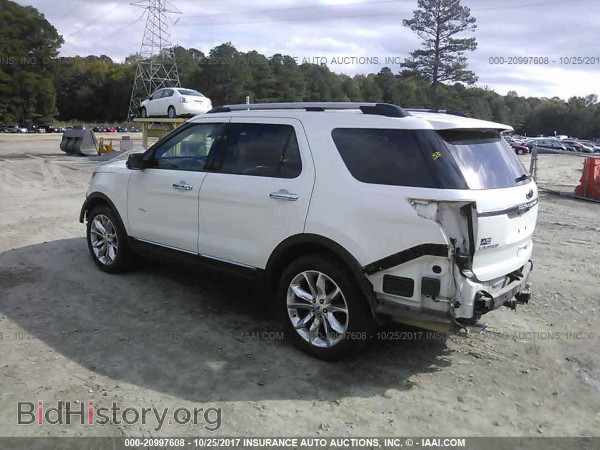 2013 Ford Explorer - VIN: 1FM5K8F81DGA10752 - Фото 3