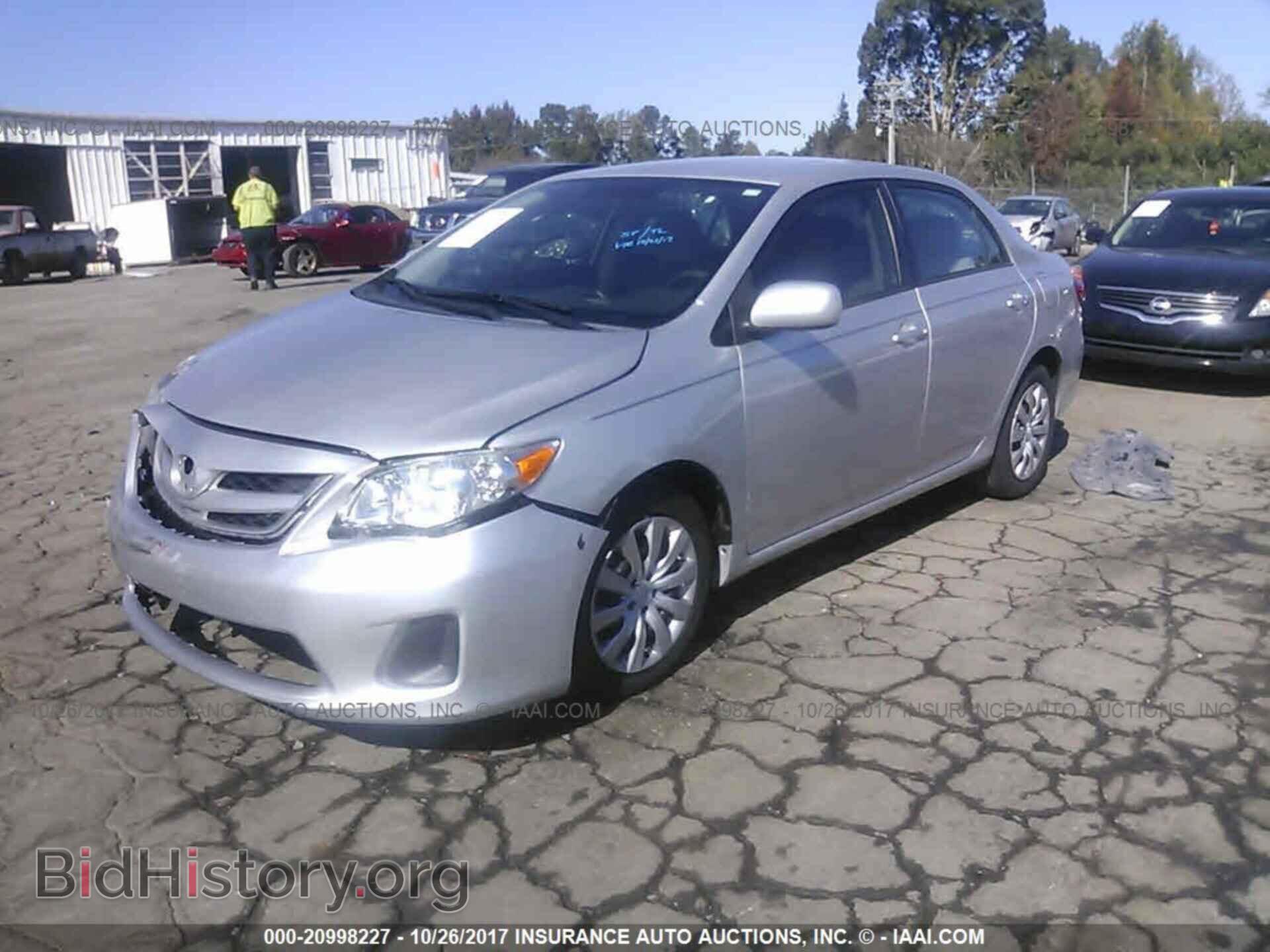 2012 Toyota Corolla - VIN: 2T1BU4EE7CC860528 - Фото 2