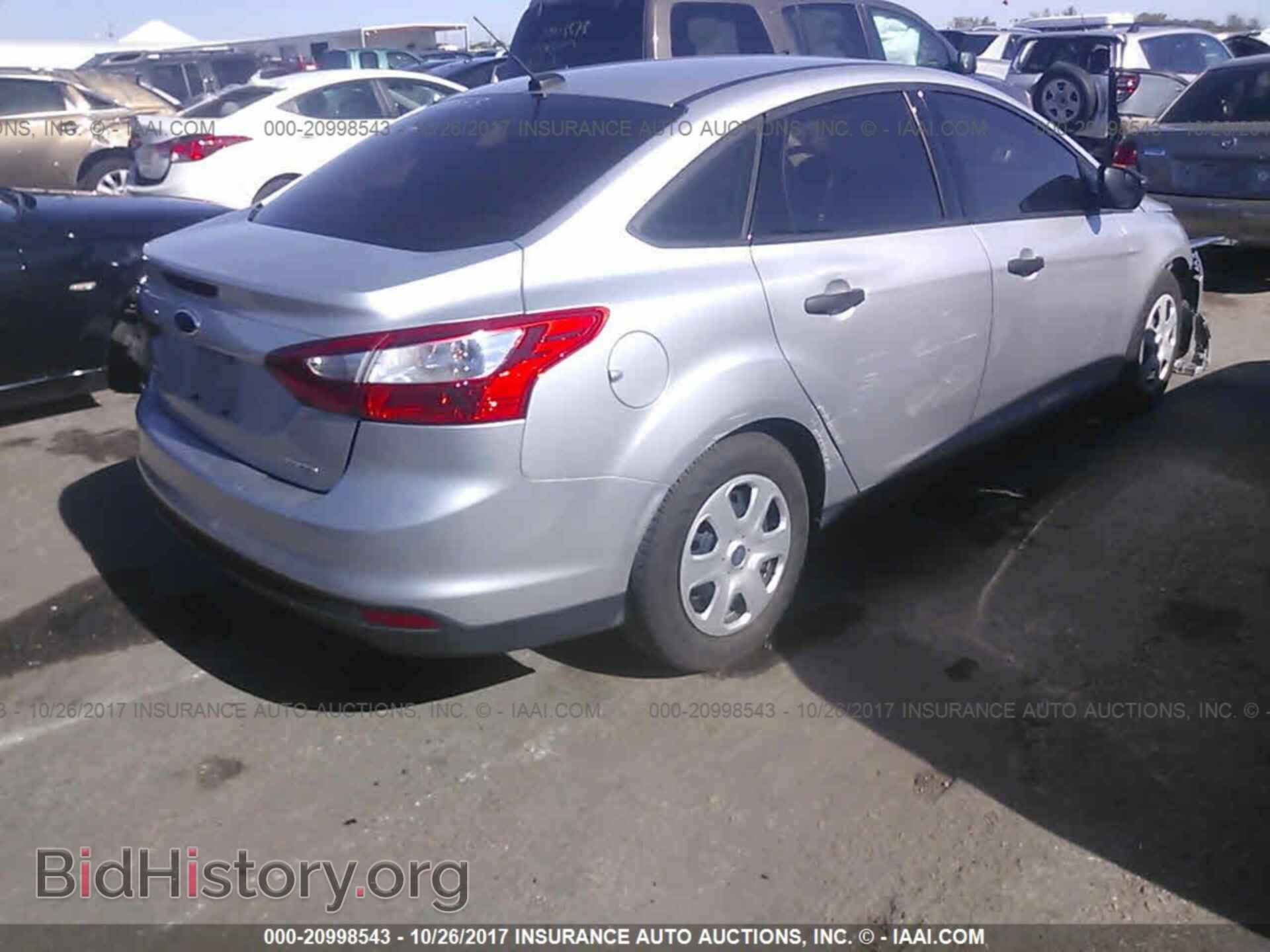 2013 Ford Focus - VIN: 1FADP3E27DL380926 - Фото 4