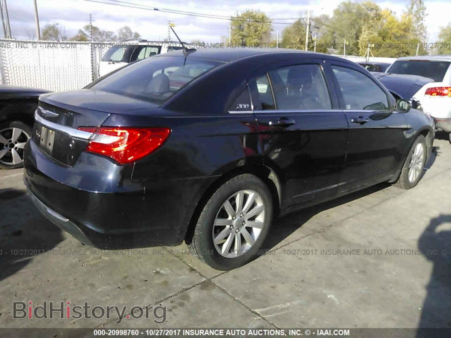2012 Chrysler 200 - VIN: 1C3CCBBB9CN188575 - Photo 4